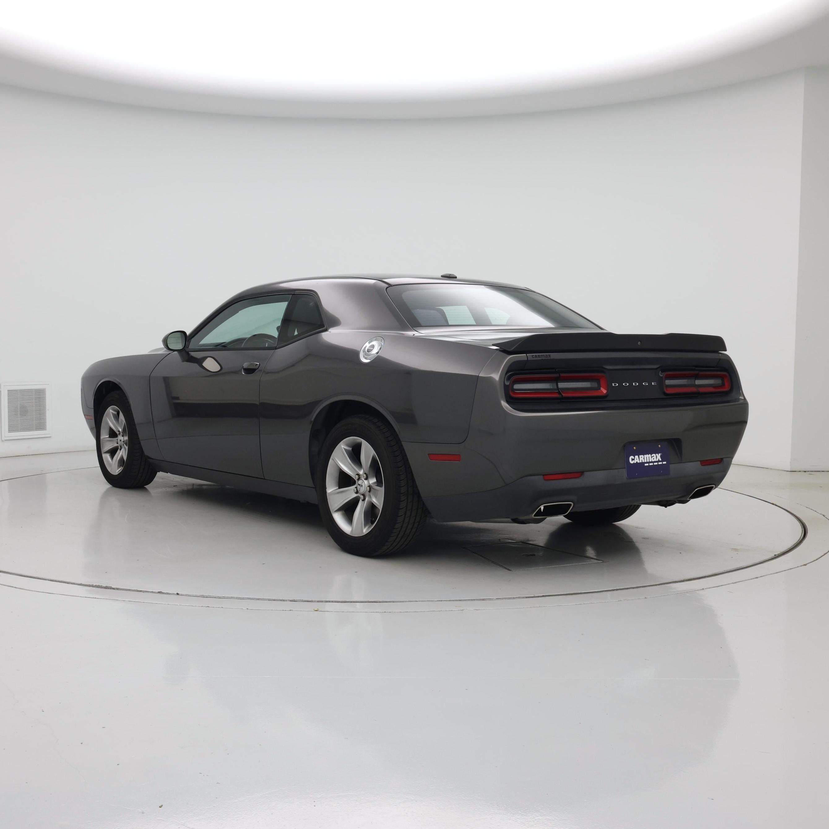 Thumbnail: 2018 Dodge Challenger - 2
