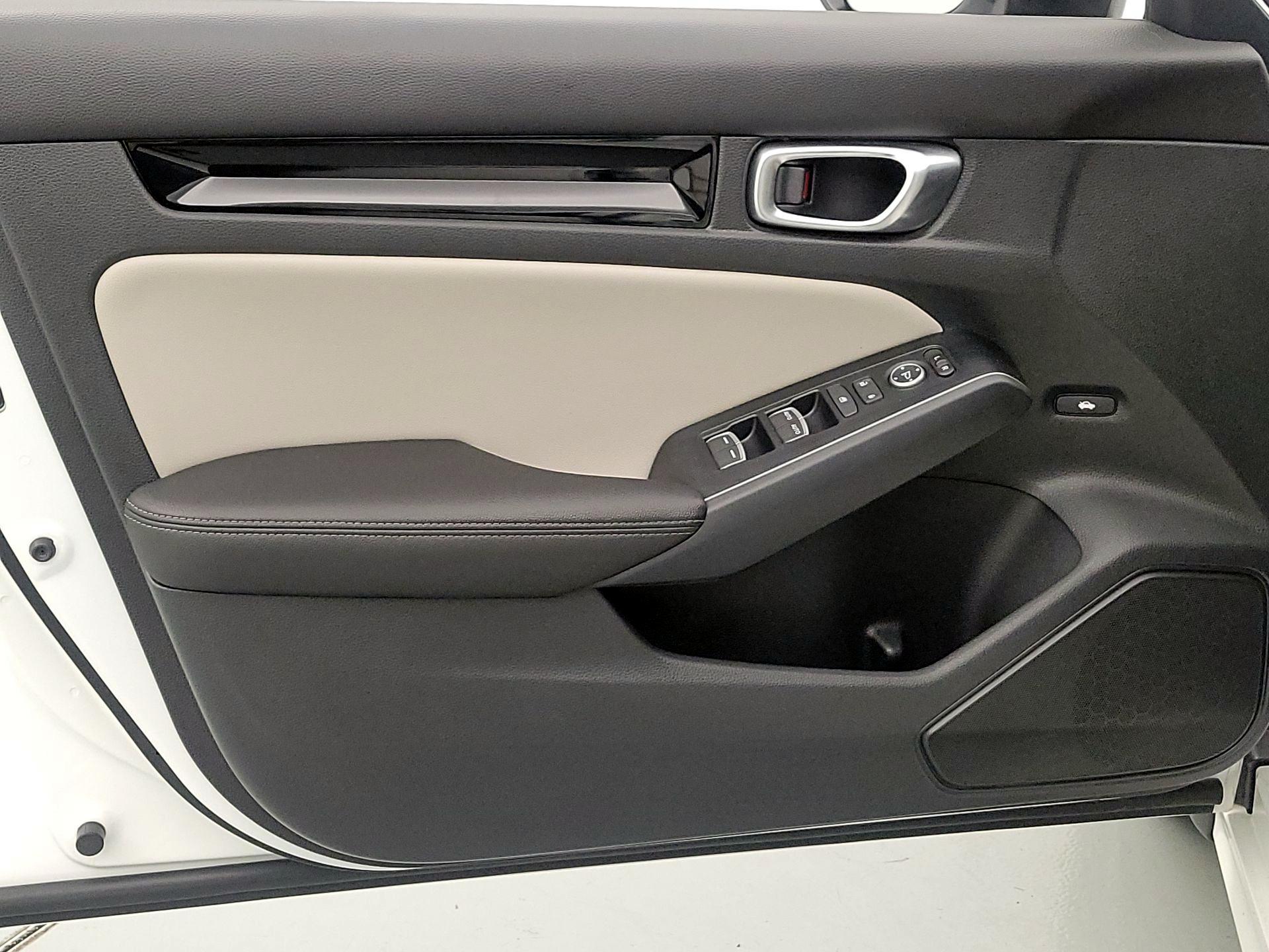 Thumbnail: 2024 Honda Civic - 12