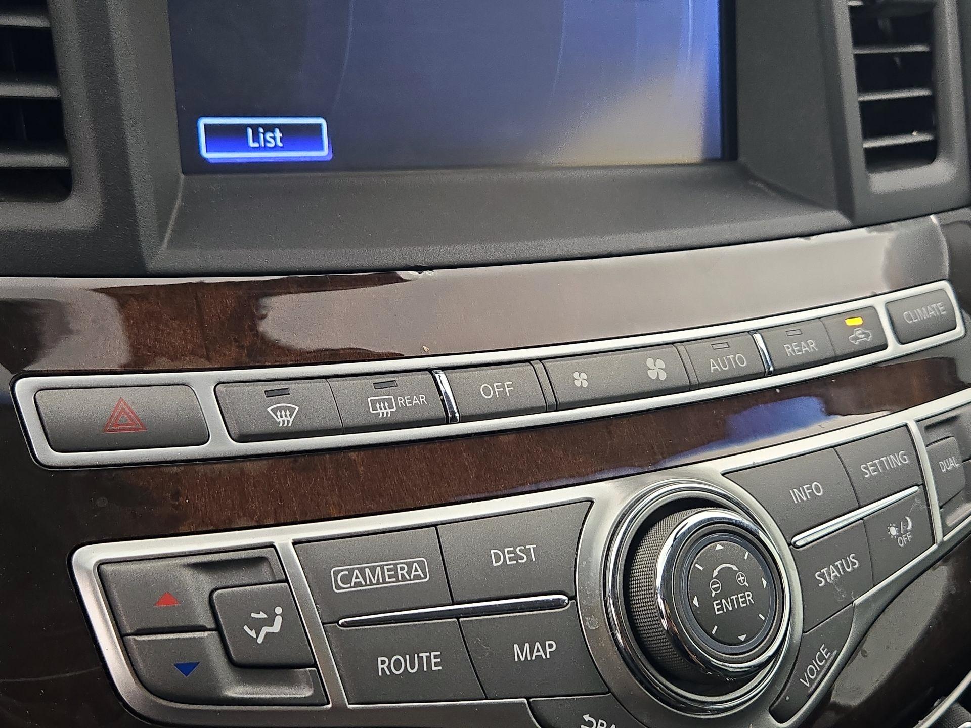 Thumbnail: 2016 INFINITI QX60 - 16