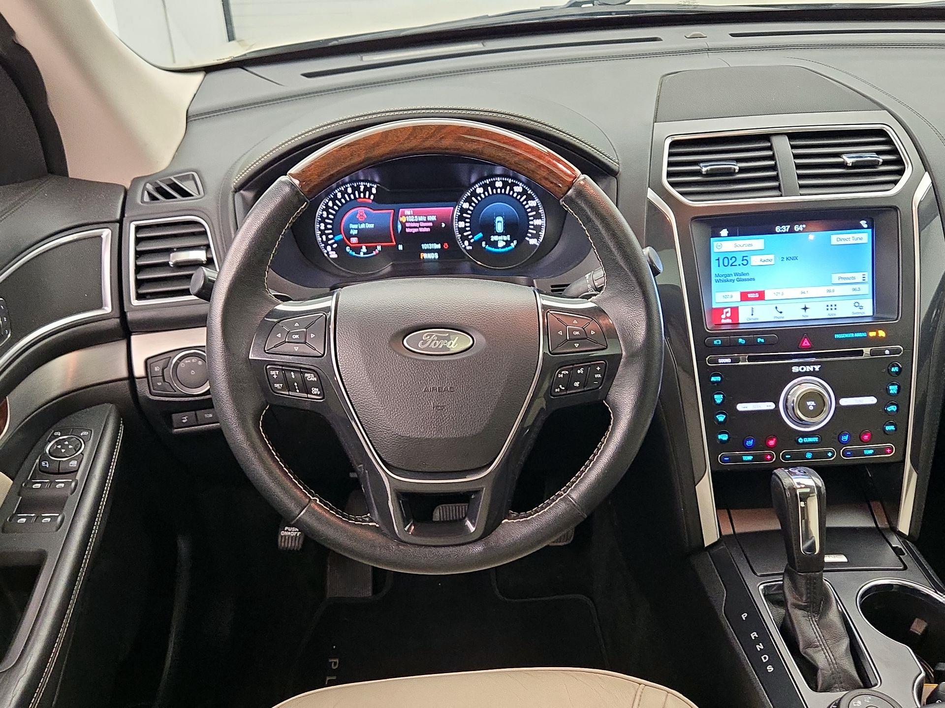 Thumbnail: 2017 Ford Explorer - 10