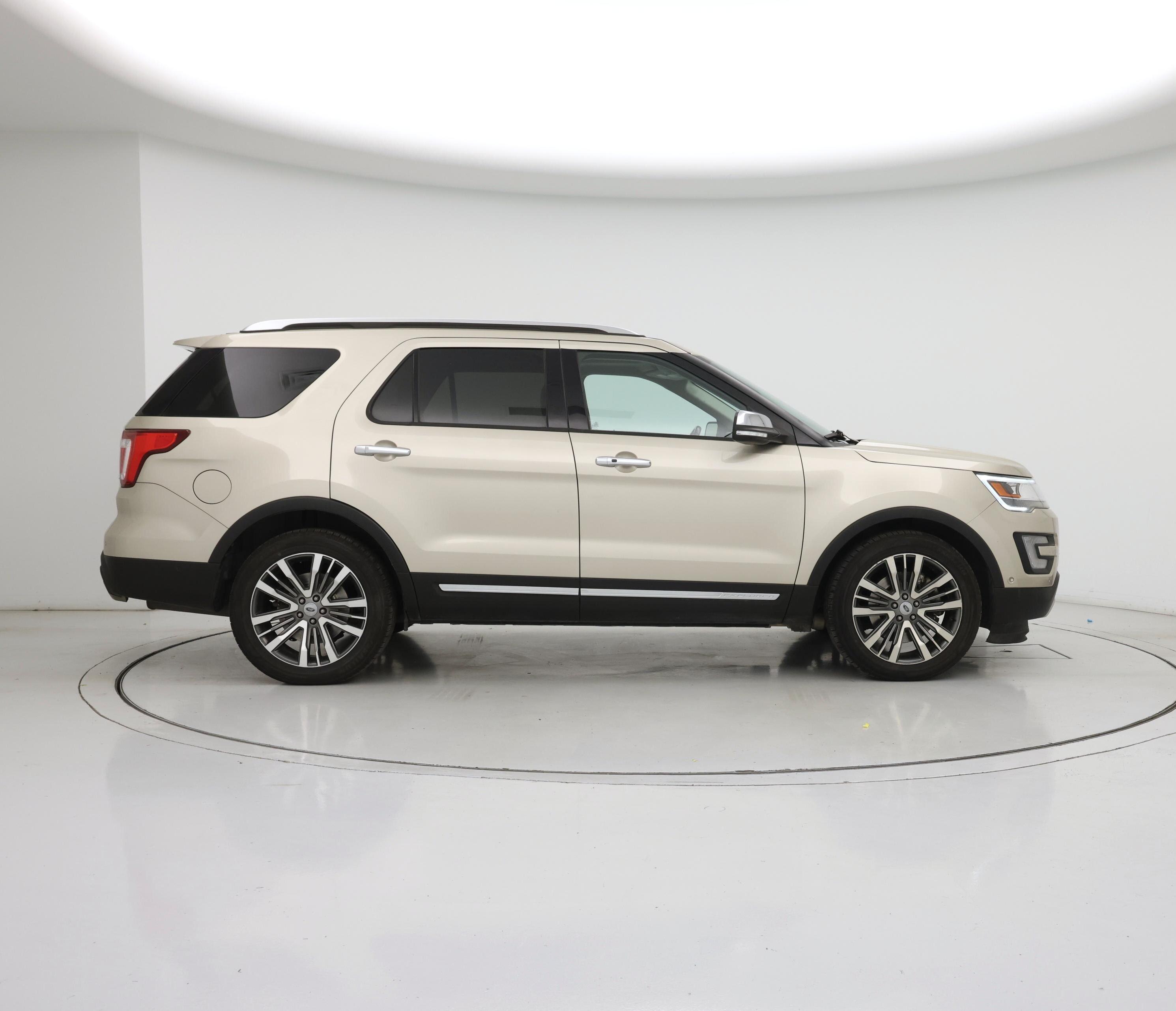 Thumbnail: 2017 Ford Explorer - 7