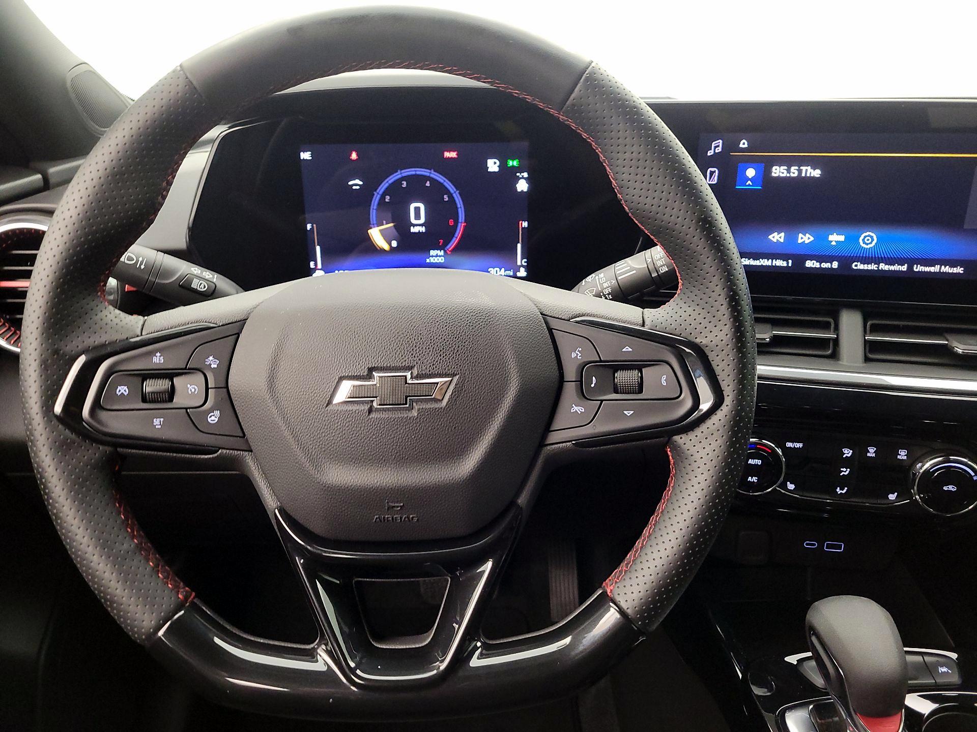 Thumbnail: 2026 Chevrolet Trax - 10