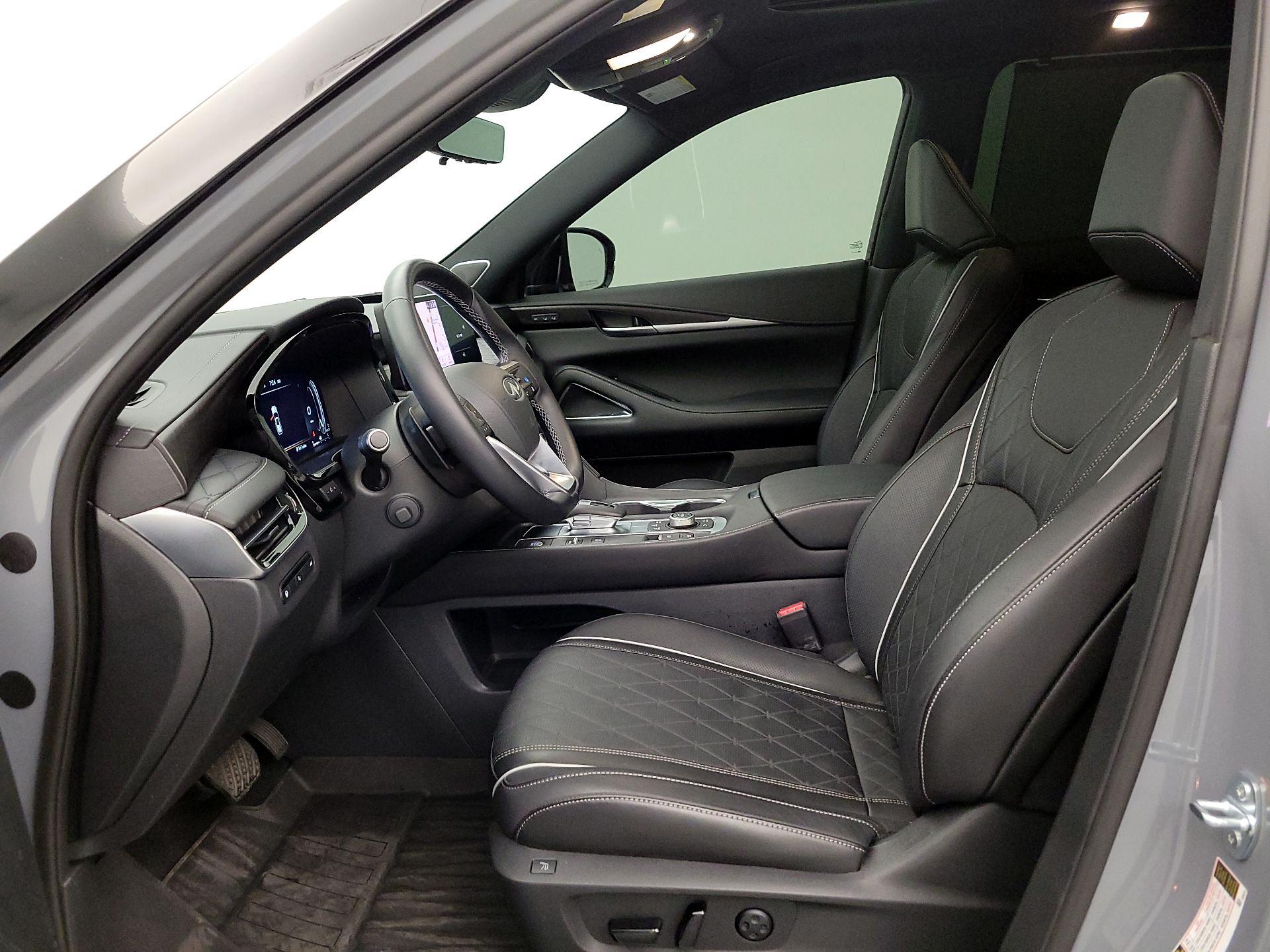Thumbnail: 2025 INFINITI QX60 - 11