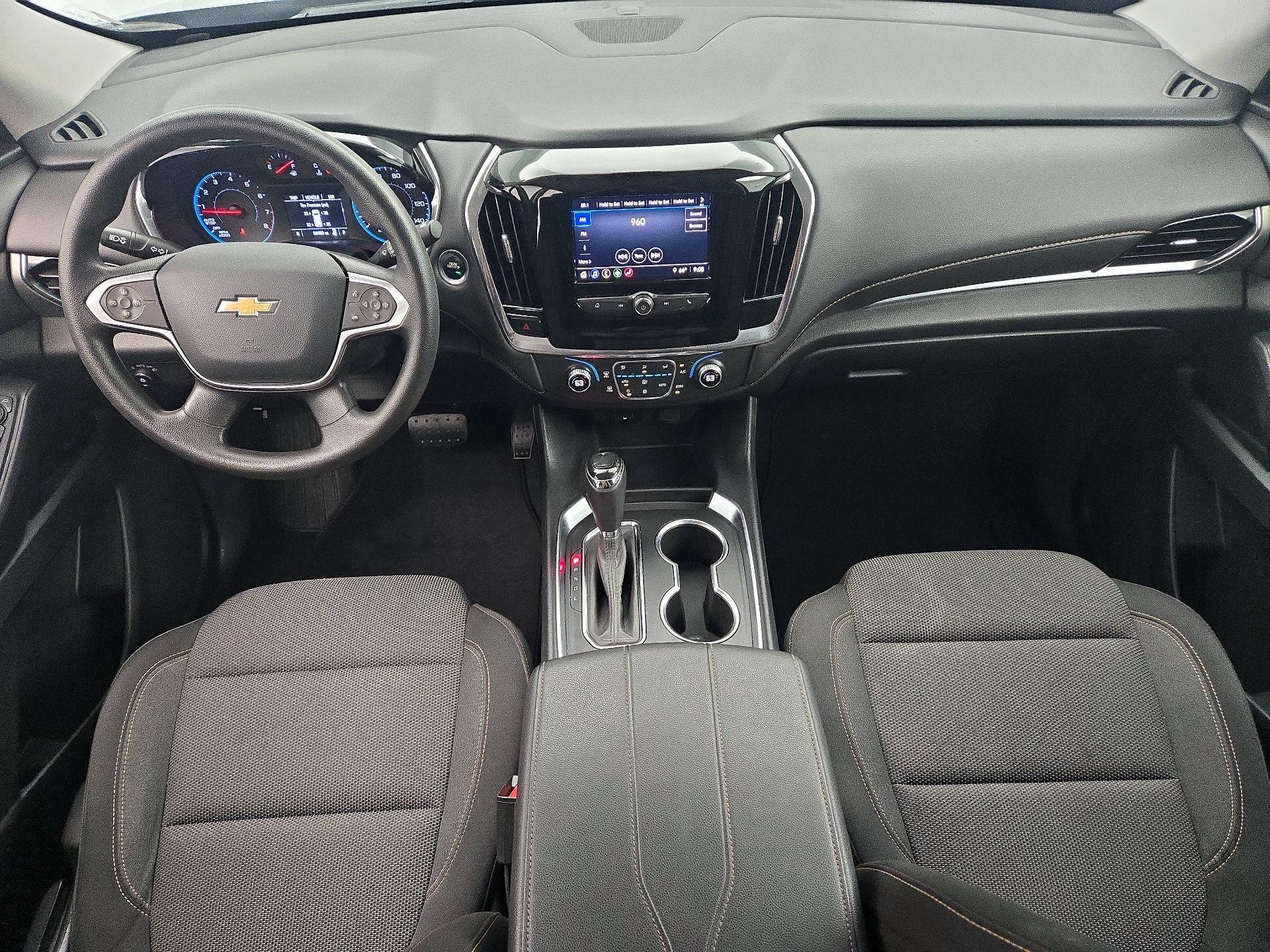 Thumbnail: 2020 Chevrolet Traverse - 9