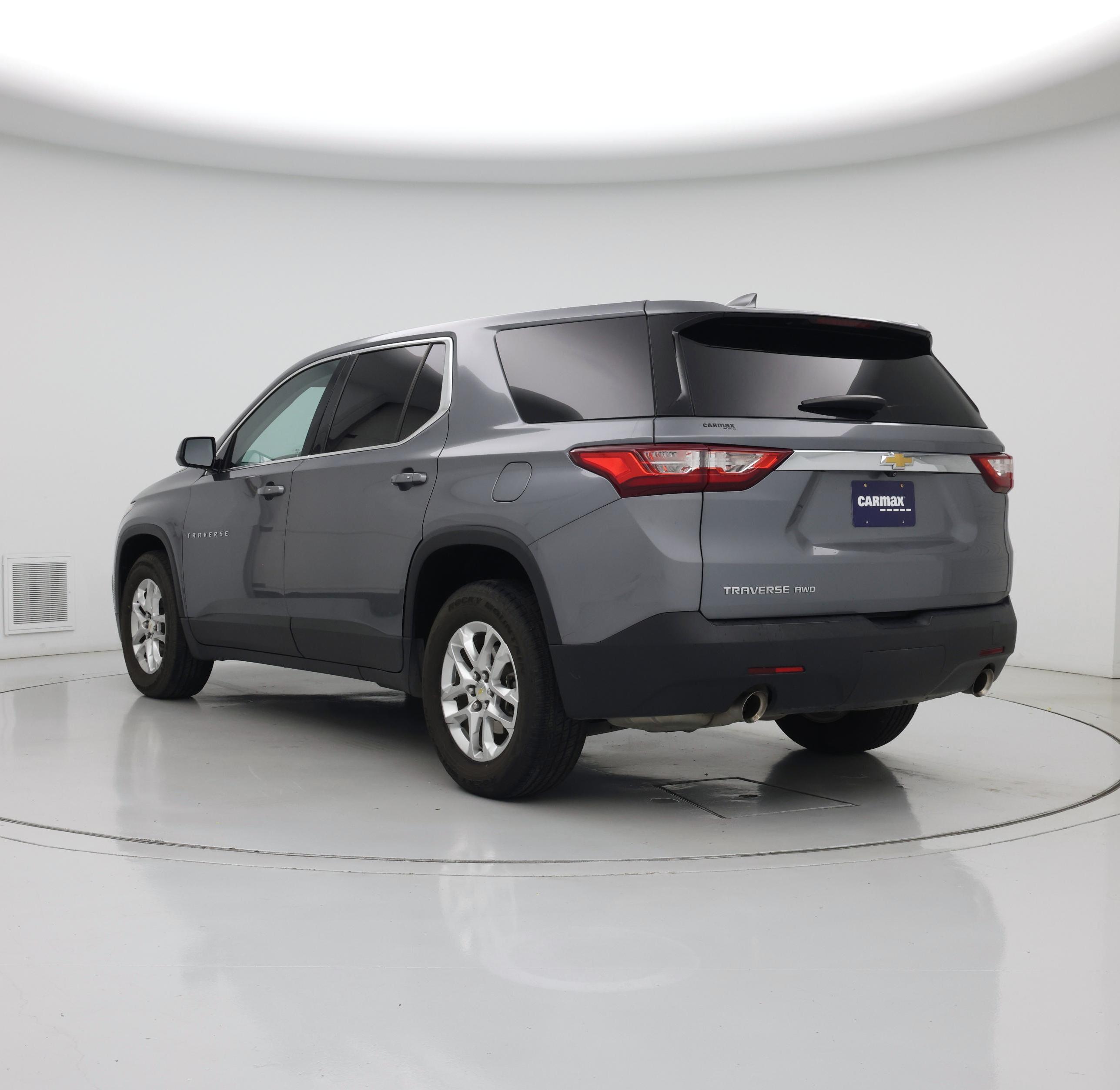 Thumbnail: 2020 Chevrolet Traverse - 2