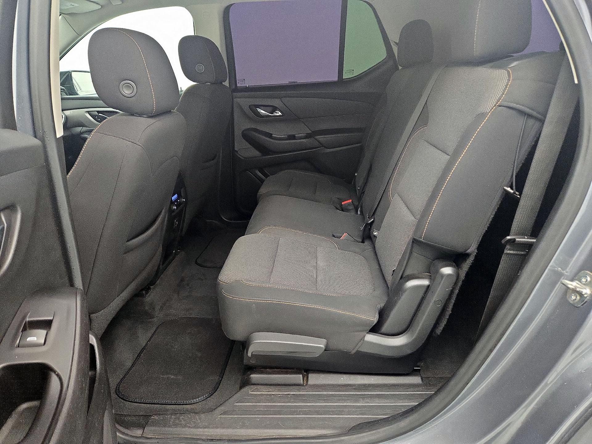 Thumbnail: 2020 Chevrolet Traverse - 19