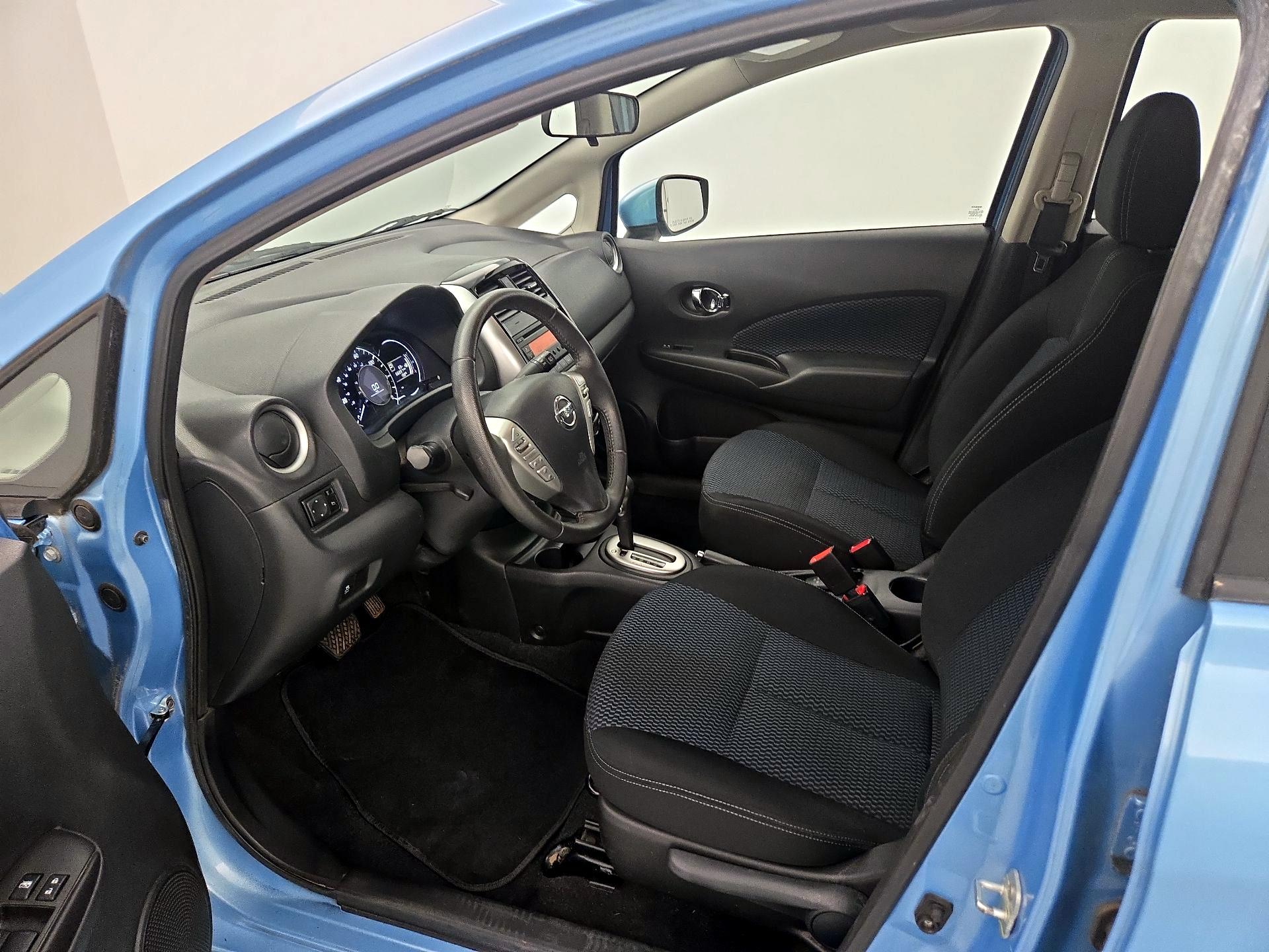 Thumbnail: 2015 Nissan Versa Note - 11
