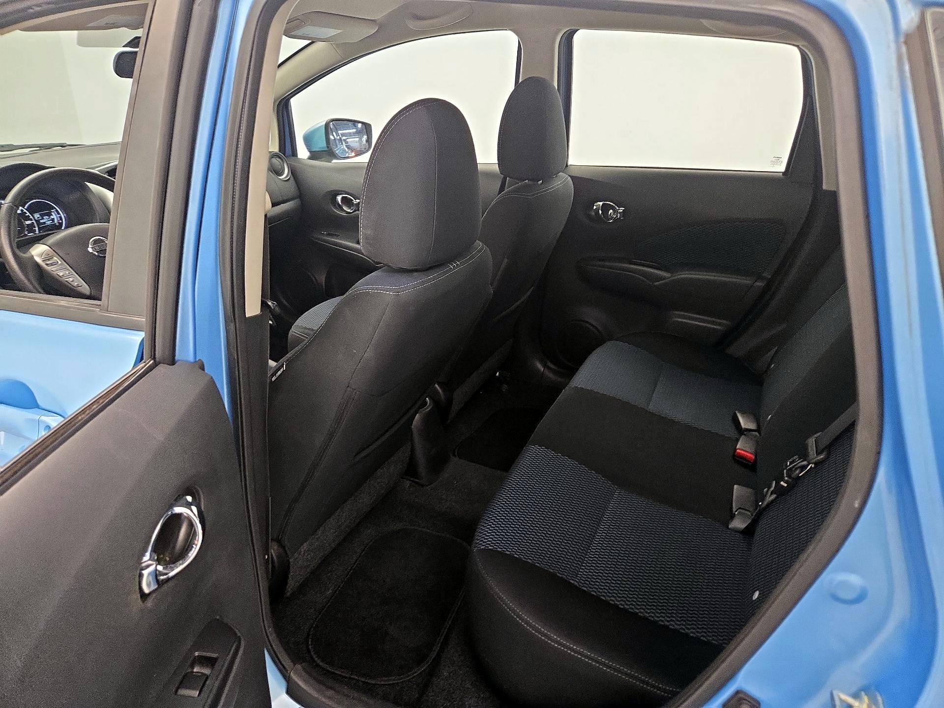 Thumbnail: 2015 Nissan Versa Note - 18