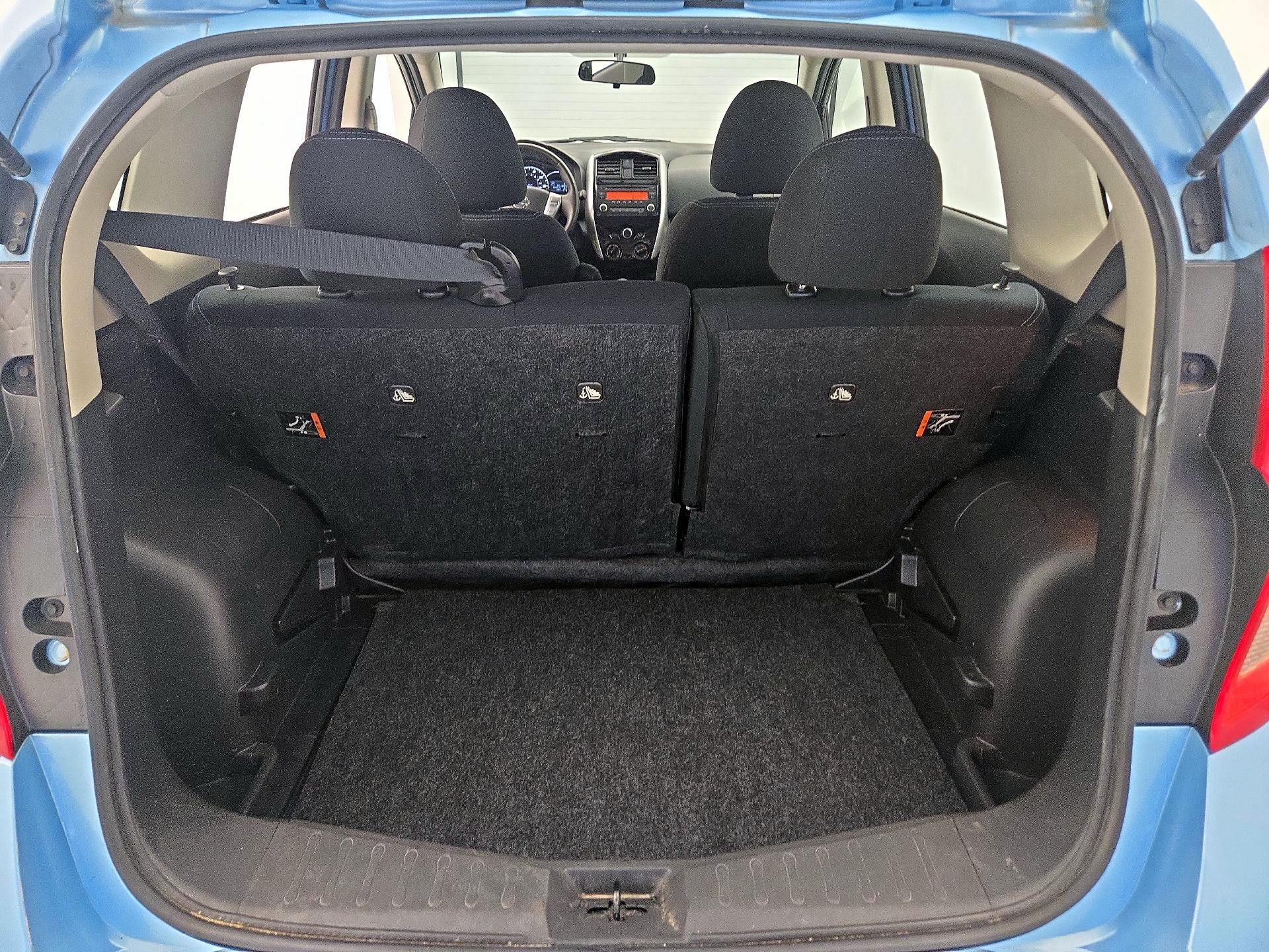 Thumbnail: 2015 Nissan Versa Note - 19
