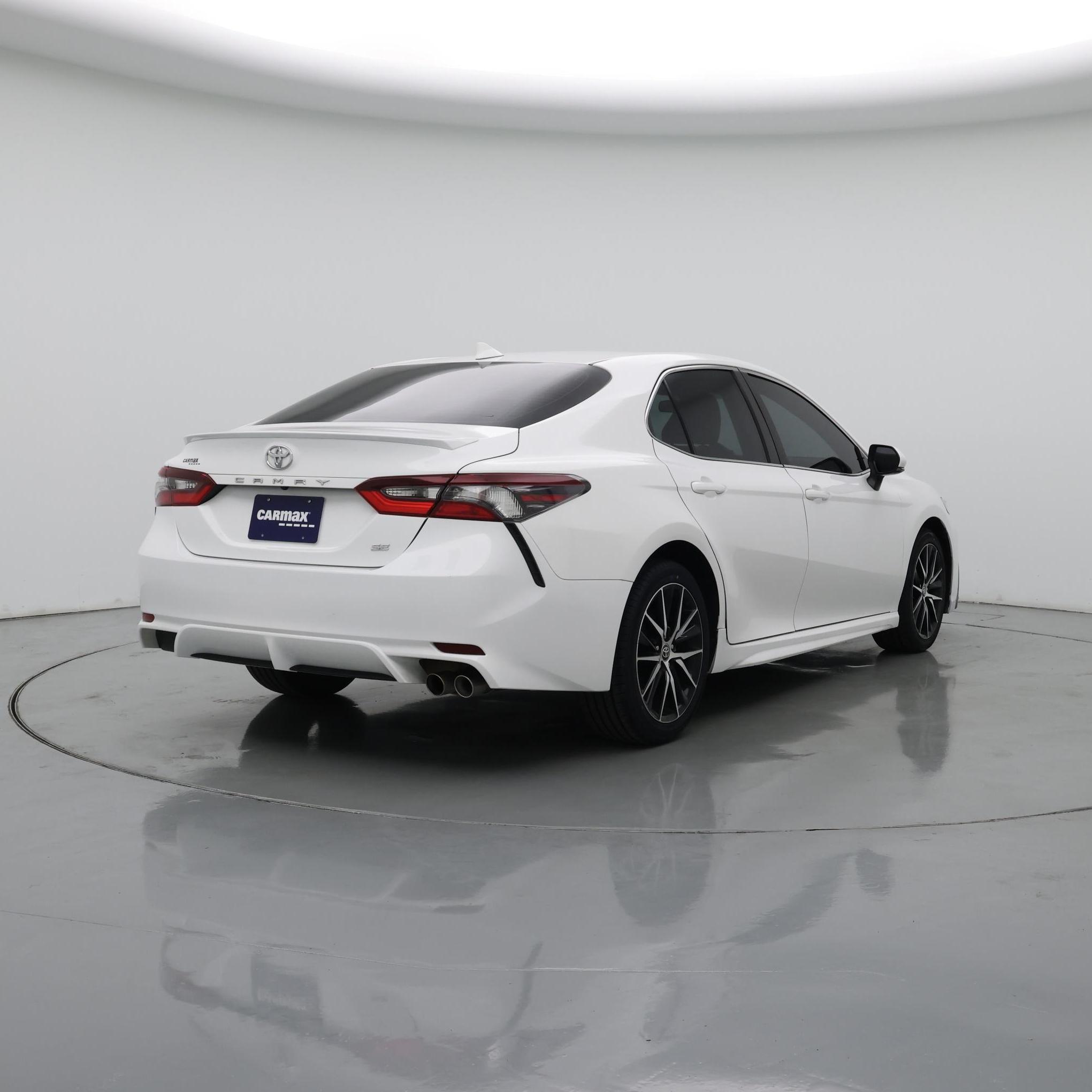 Thumbnail: 2023 Toyota Camry - 8
