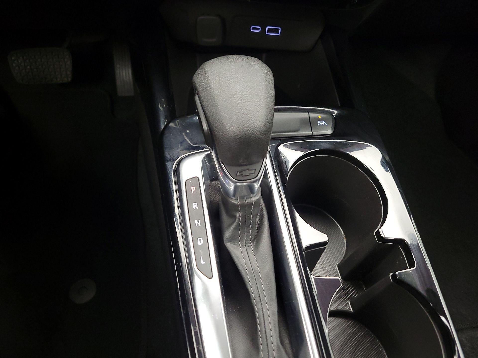 Thumbnail: 2025 Chevrolet Trax - 17
