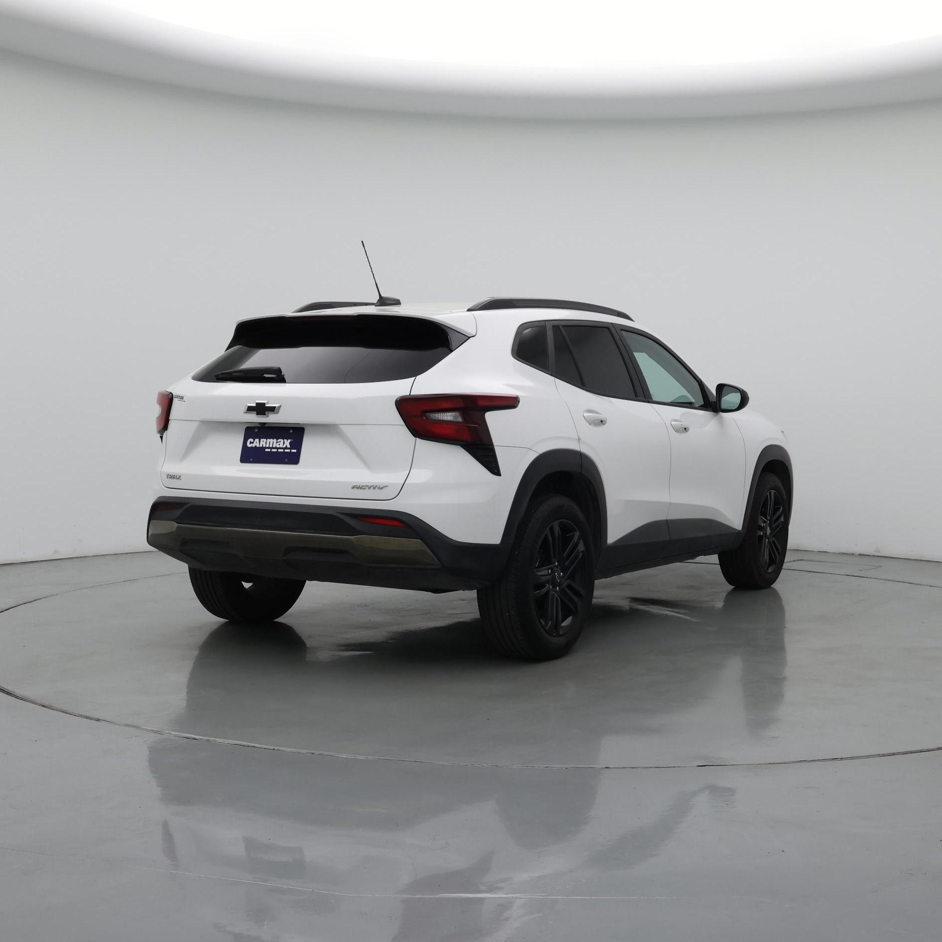 Thumbnail: 2025 Chevrolet Trax - 8