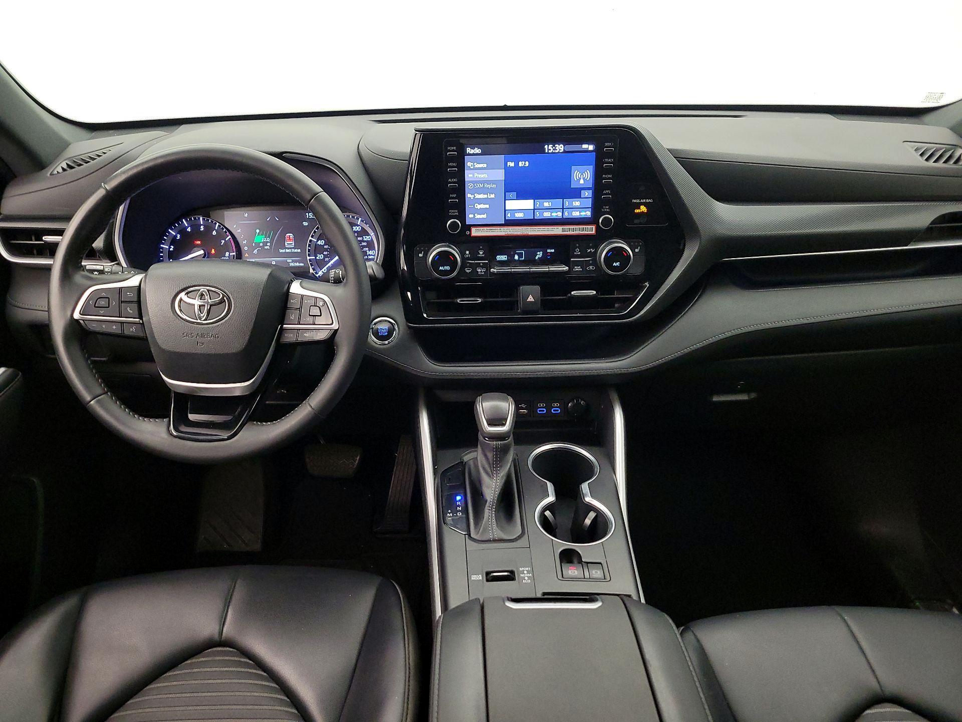 Thumbnail: 2022 Toyota Highlander - 9