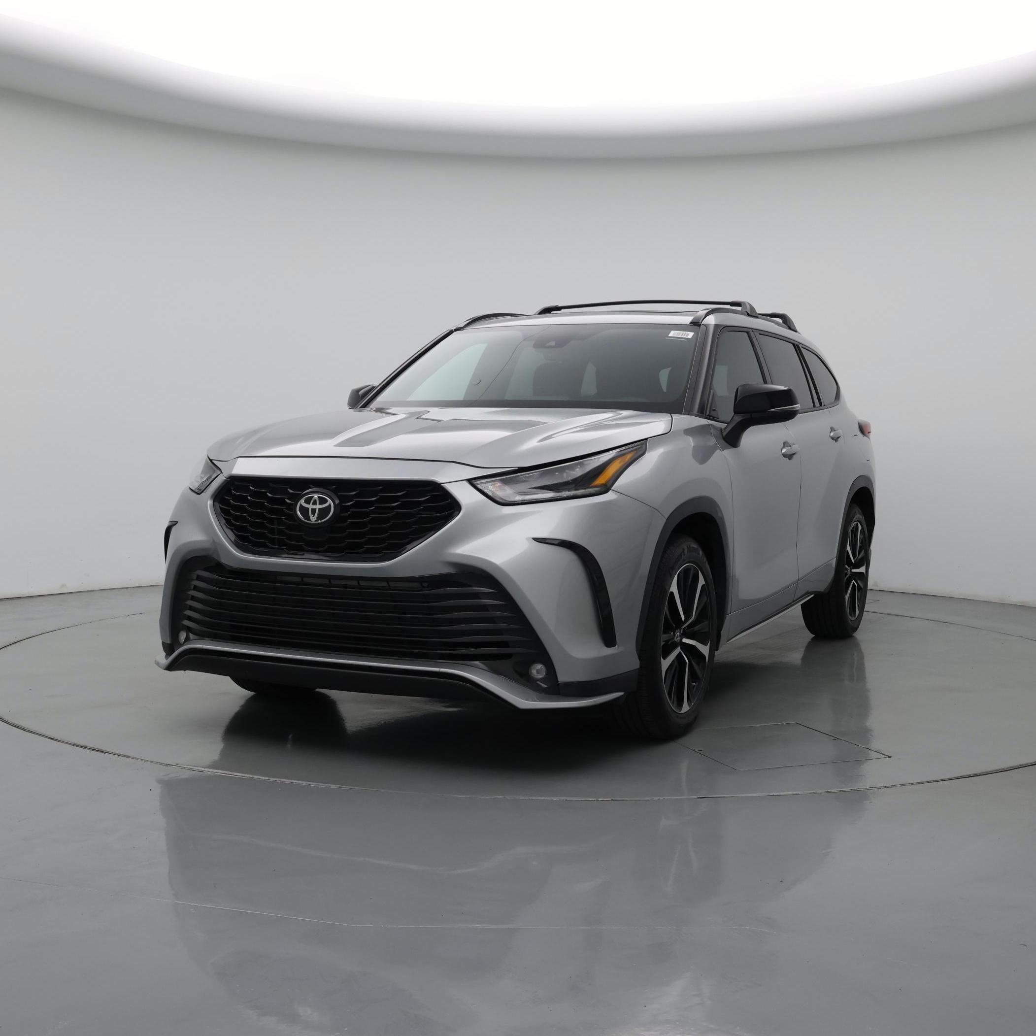 Thumbnail: 2022 Toyota Highlander - 4