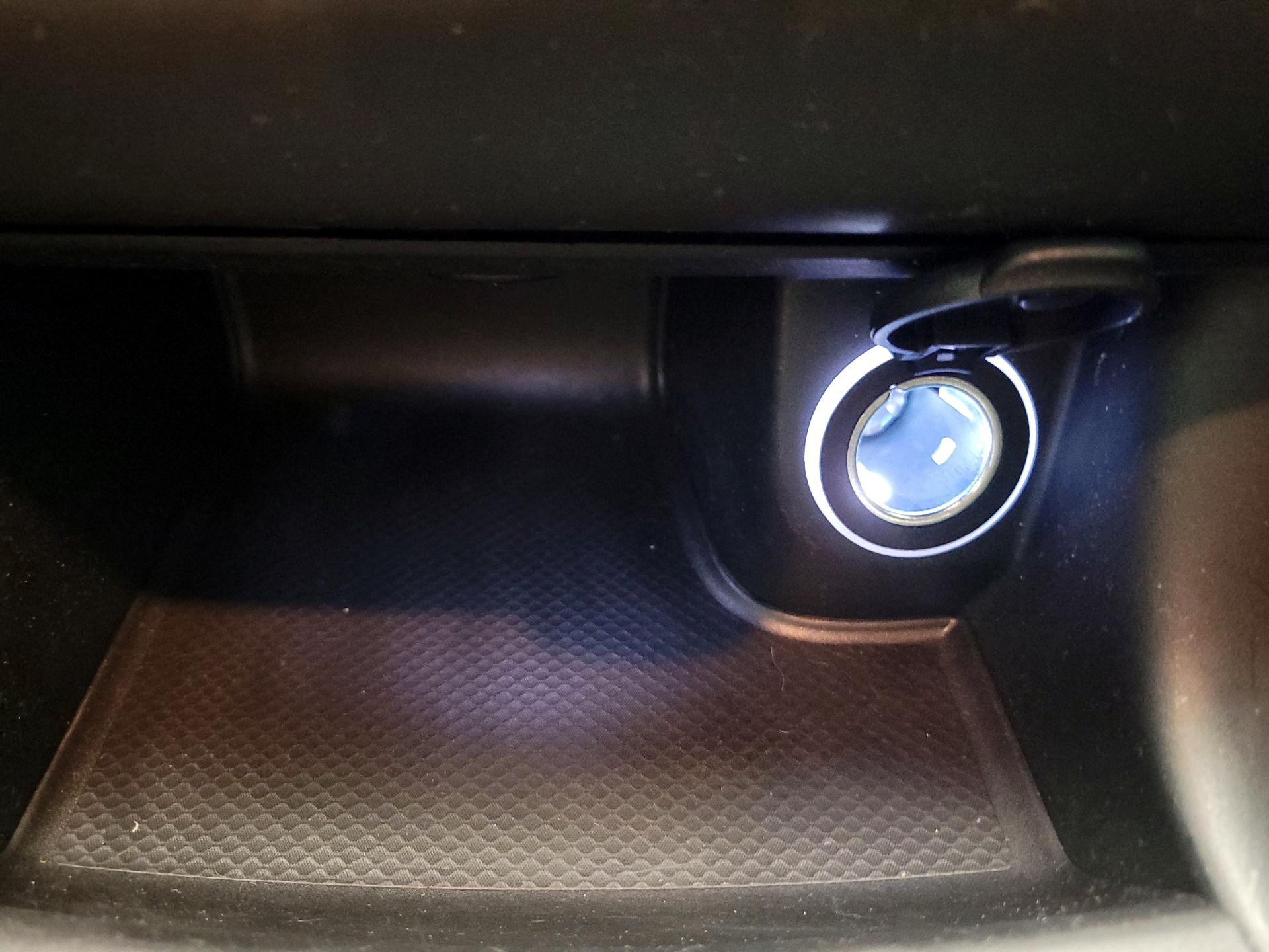 Thumbnail: 2022 Dodge Charger - 18