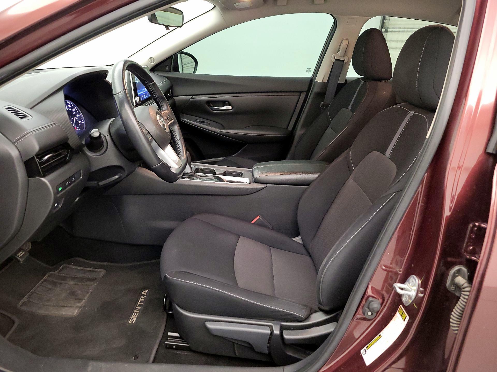 Thumbnail: 2022 Nissan Sentra - 11