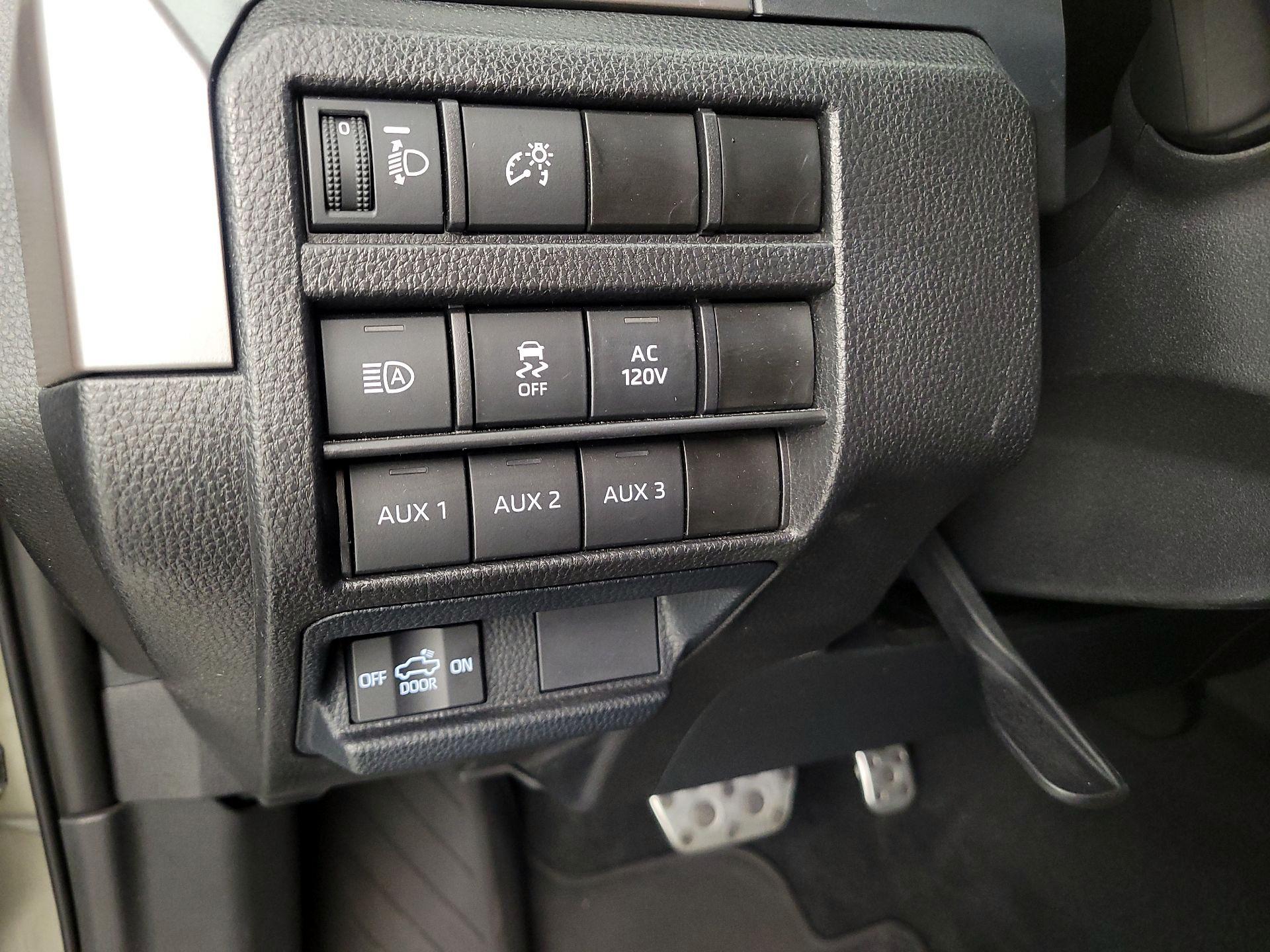 Thumbnail: 2024 Toyota Tacoma - 13