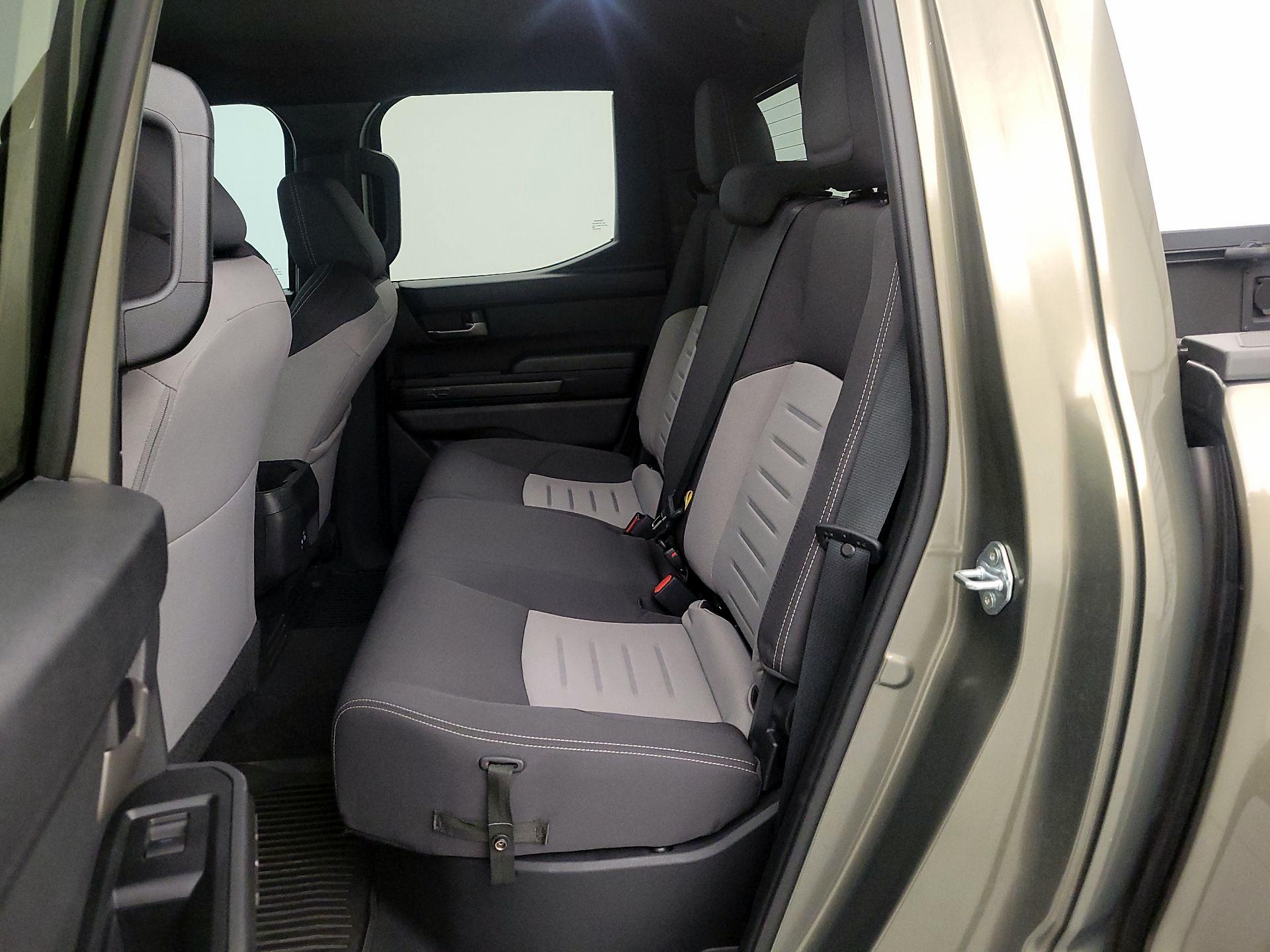 Thumbnail: 2024 Toyota Tacoma - 20