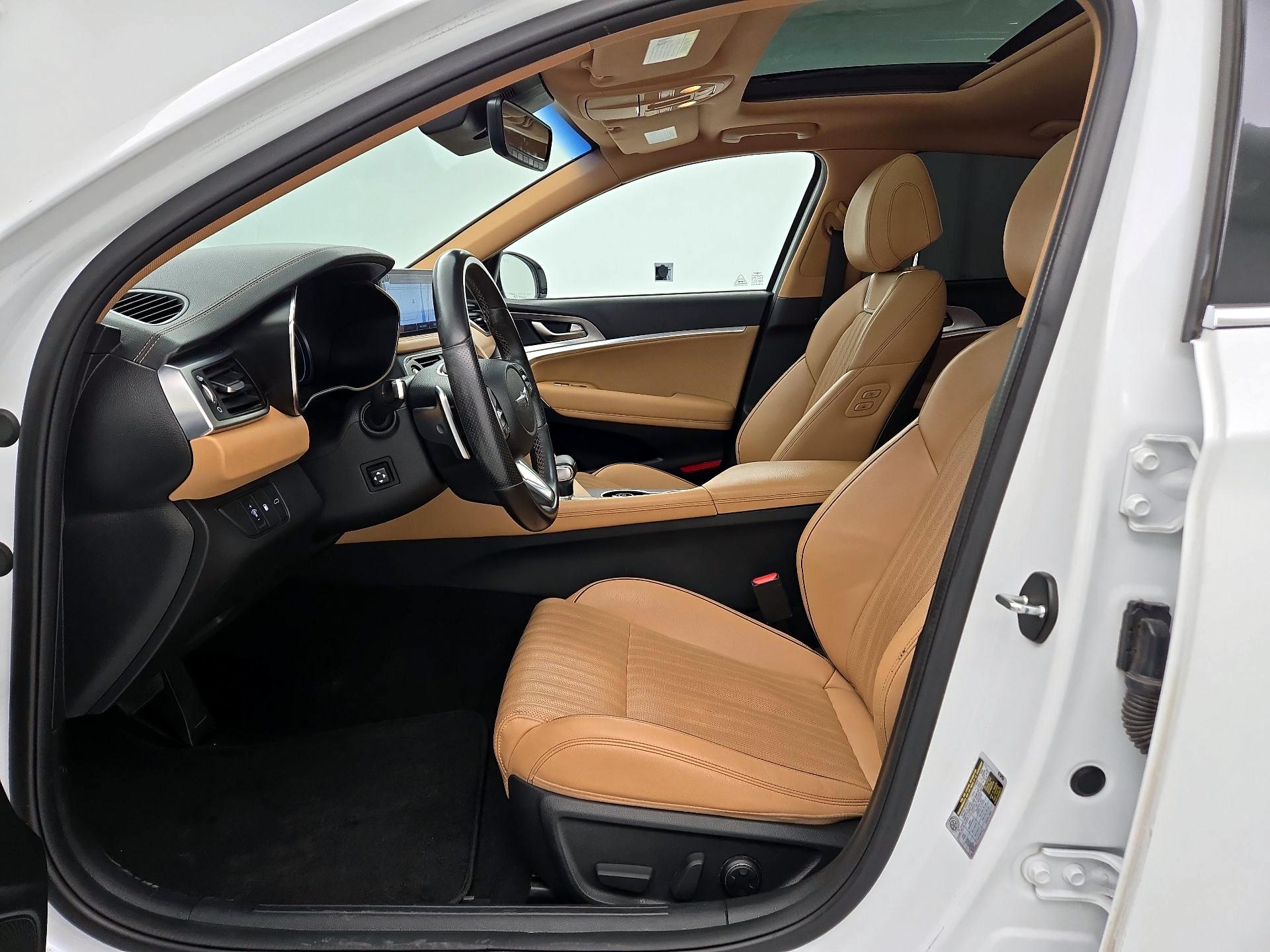 Thumbnail: 2022 Genesis G70 - 11