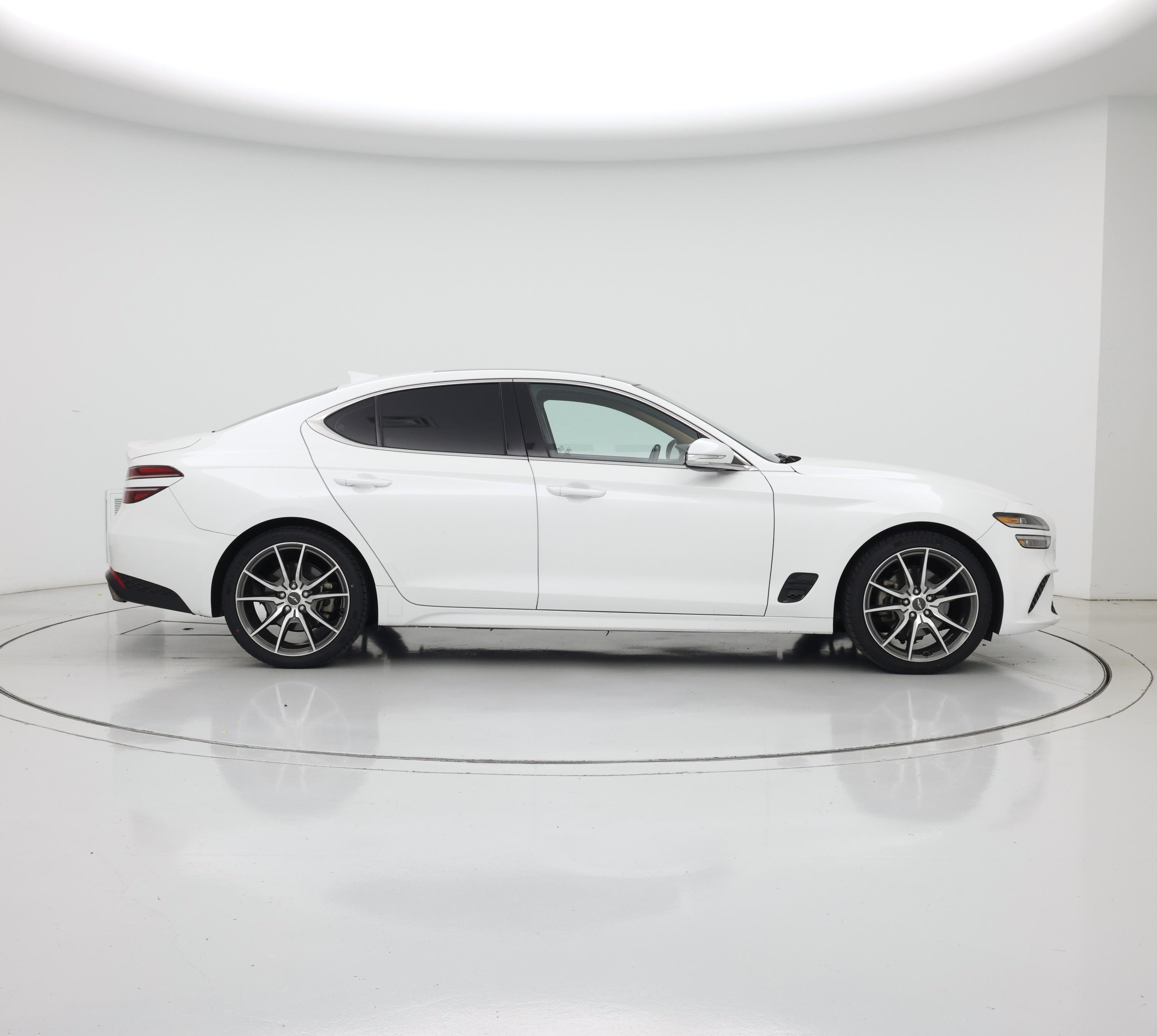 Thumbnail: 2022 Genesis G70 - 7