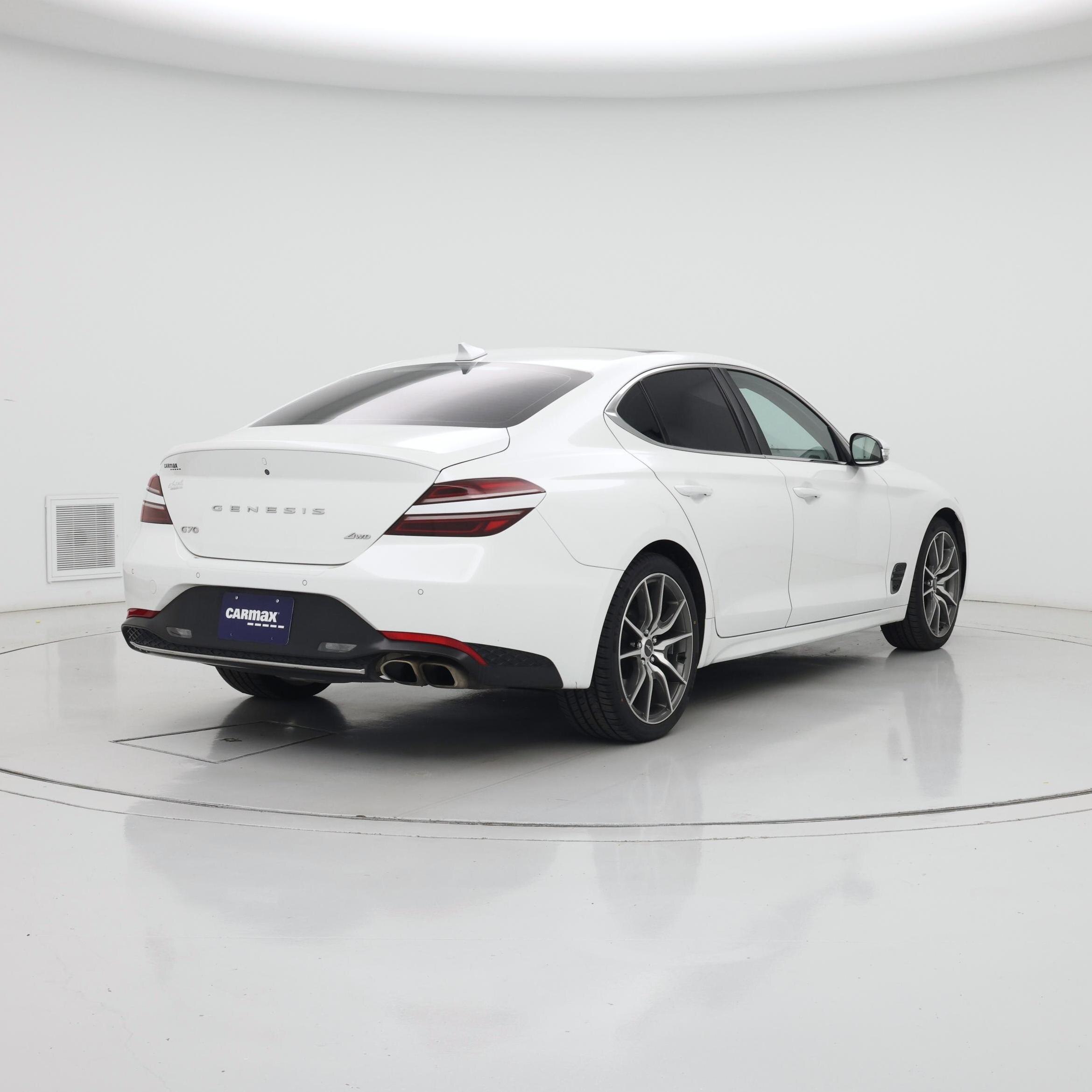 Thumbnail: 2022 Genesis G70 - 8