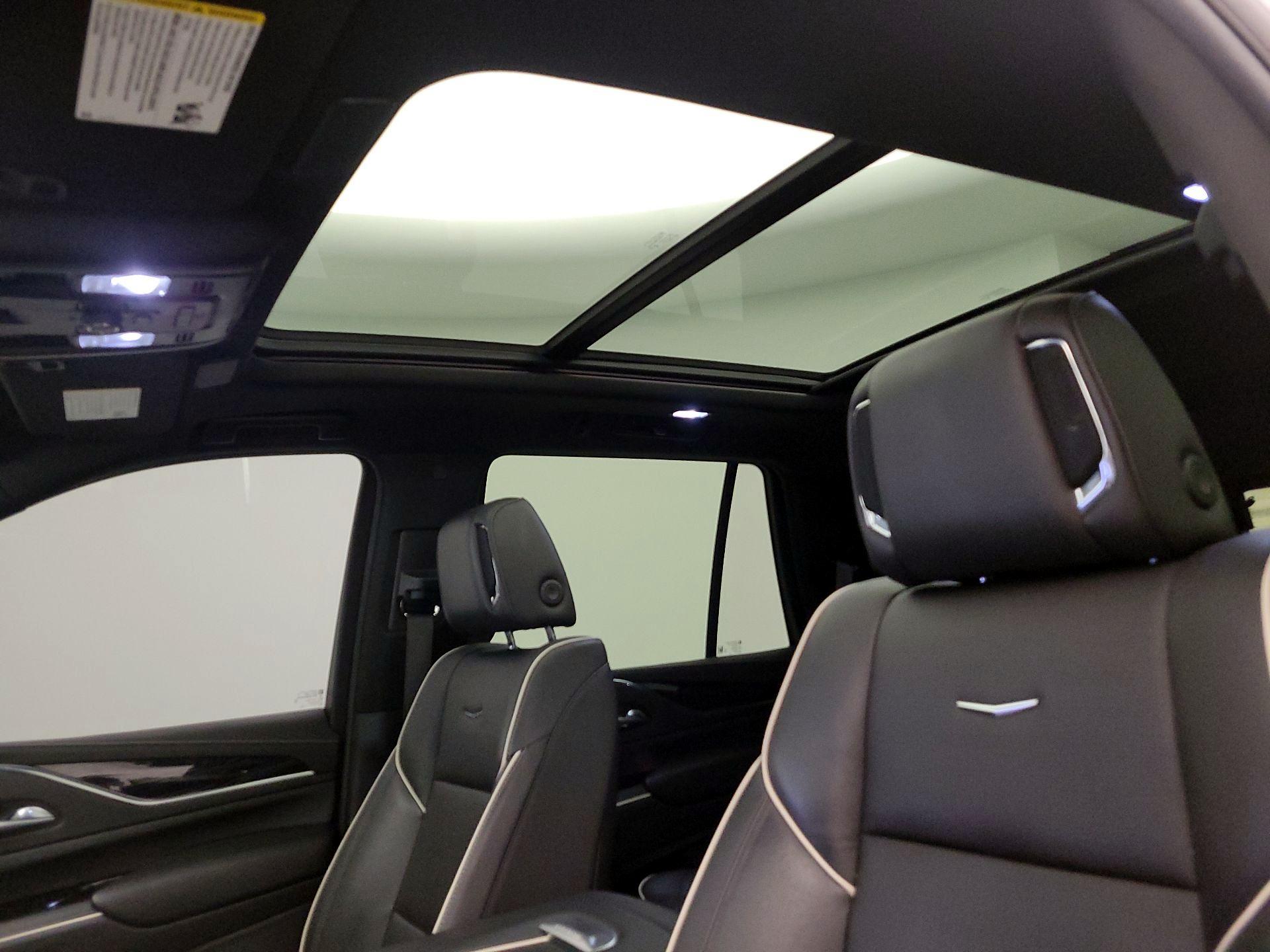 Thumbnail: 2023 Cadillac Escalade - 20
