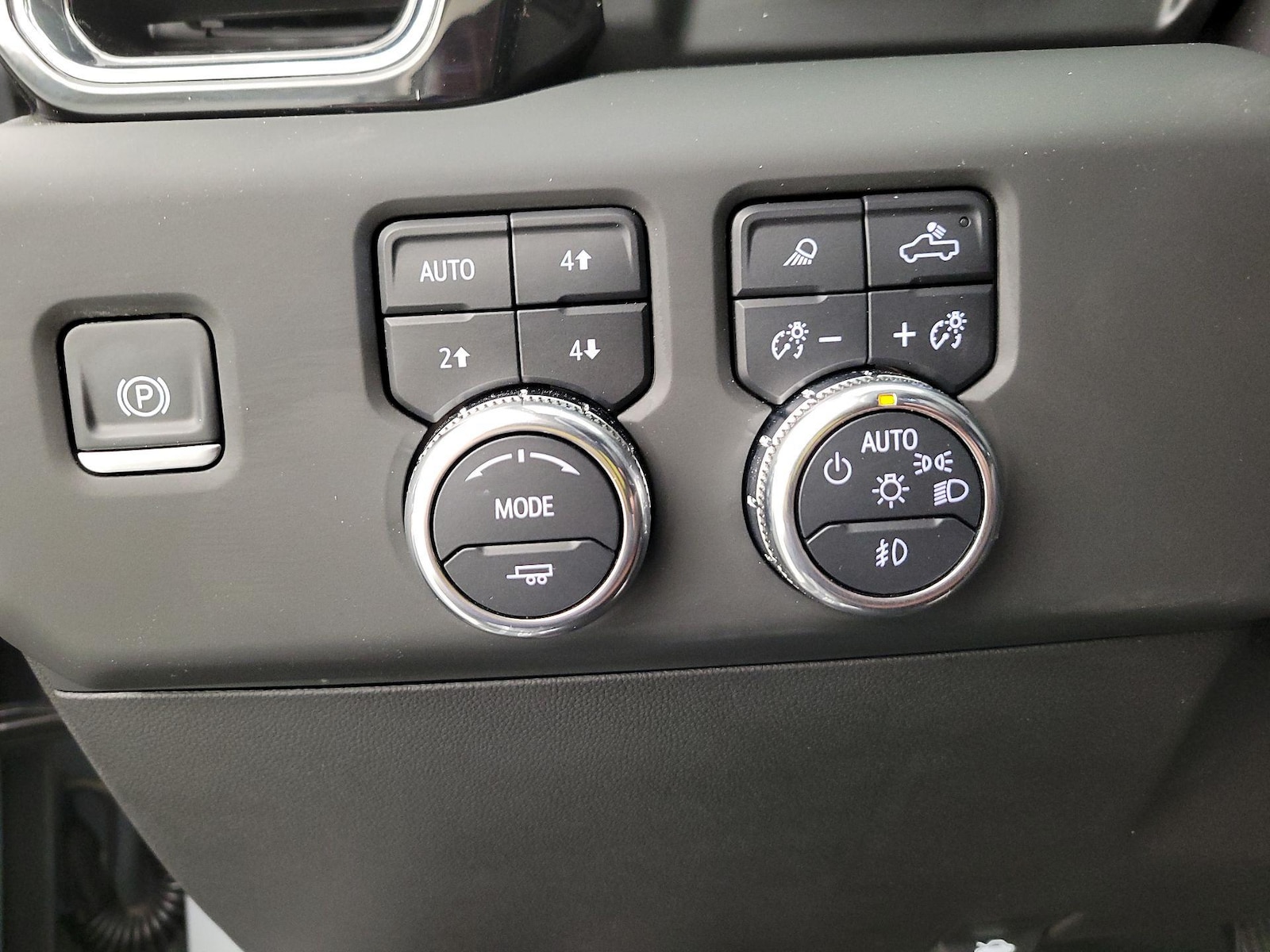 2025 GMC Sierra 1500 Denali Ultimate - Photo 14