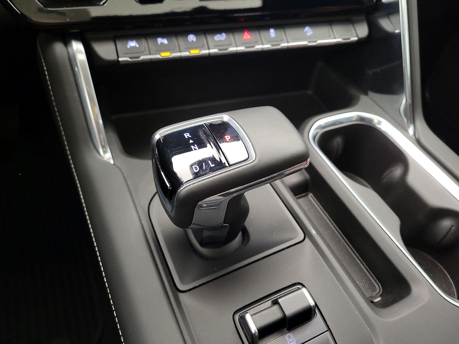 2025 GMC Sierra 1500 Denali Ultimate - Photo 19