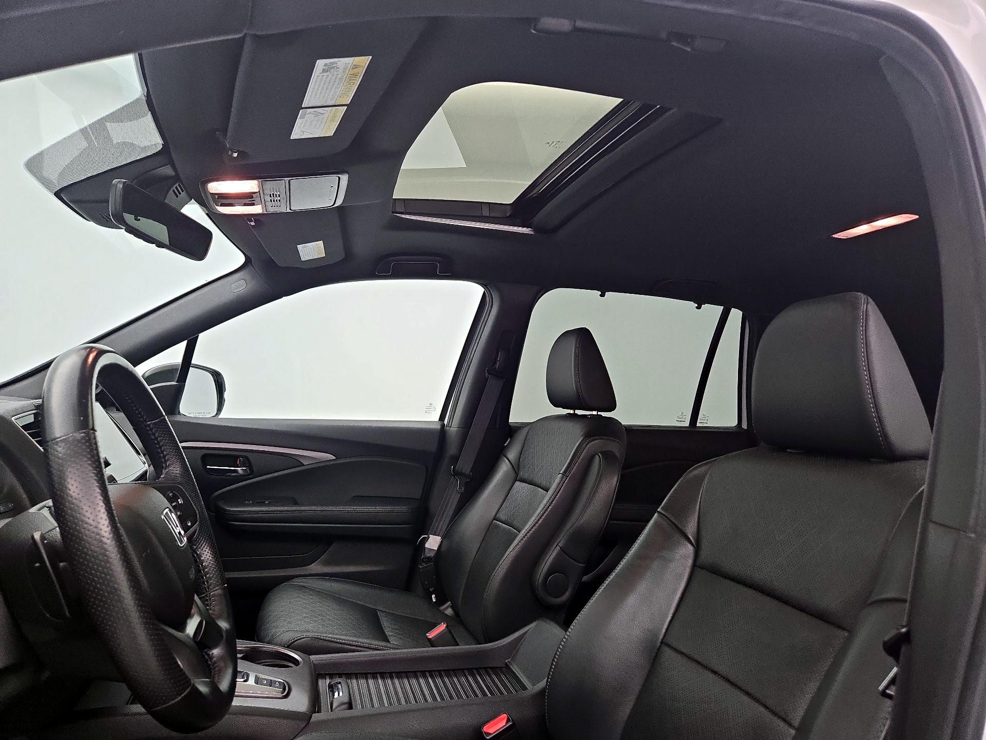 Thumbnail: 2020 Honda Passport - 17