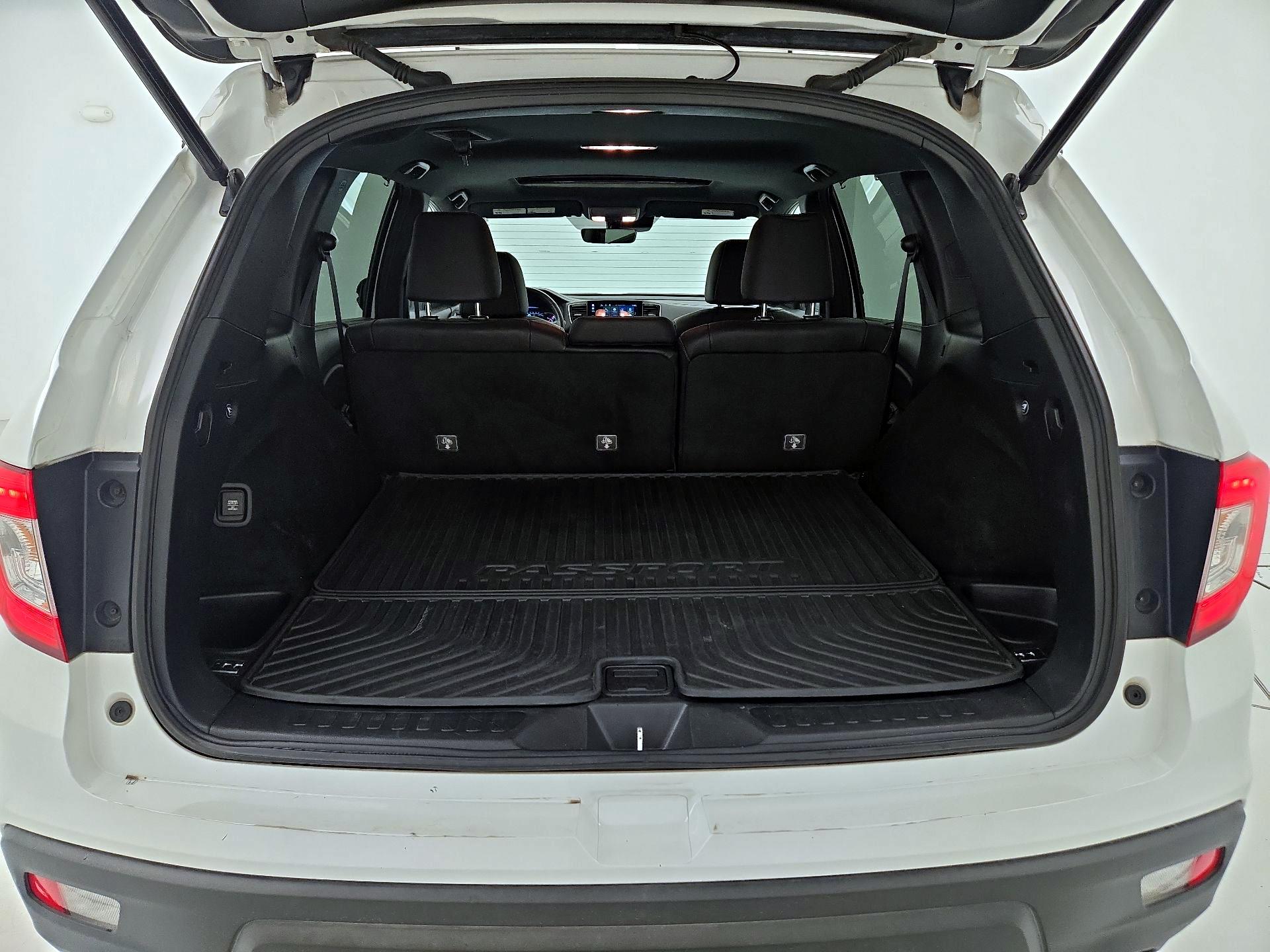 Thumbnail: 2020 Honda Passport - 19