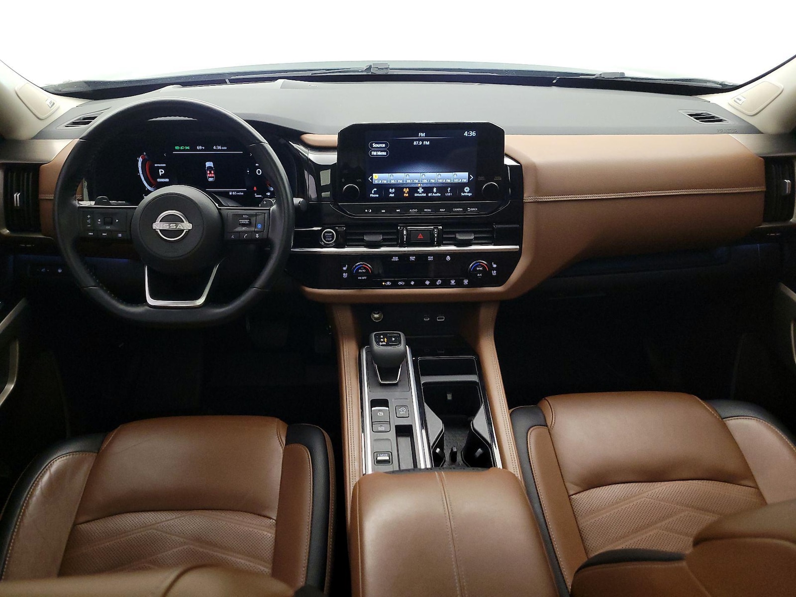 2023 Nissan Pathfinder Platinum - Photo 10