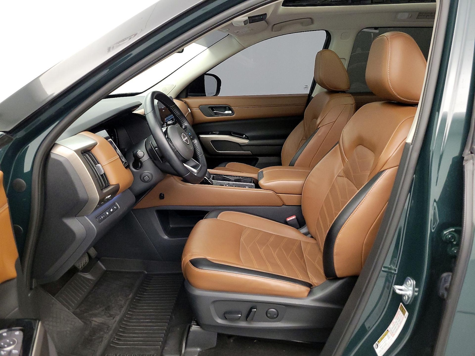 2023 Nissan Pathfinder Platinum - Photo 12