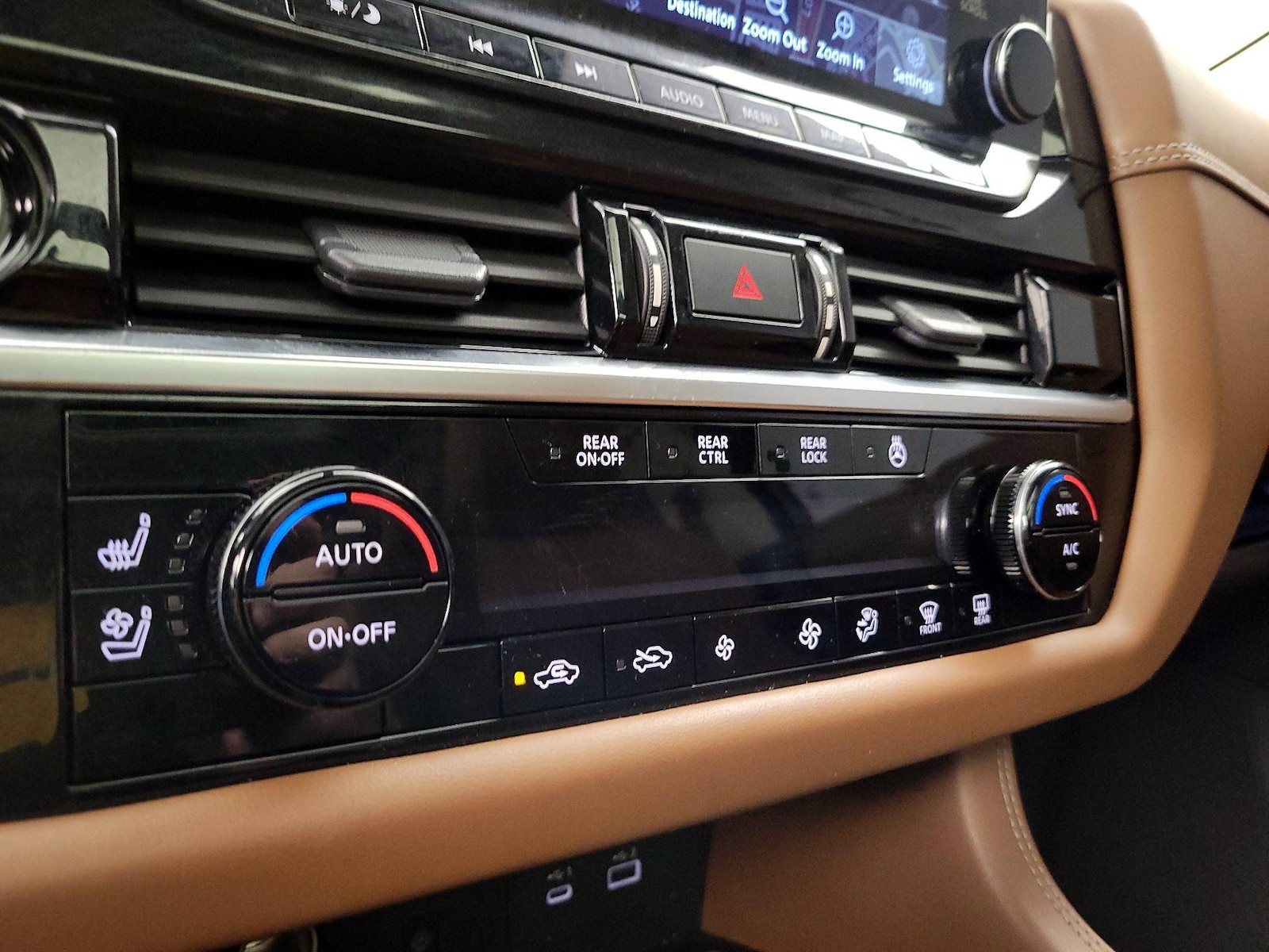2023 Nissan Pathfinder Platinum - Photo 18