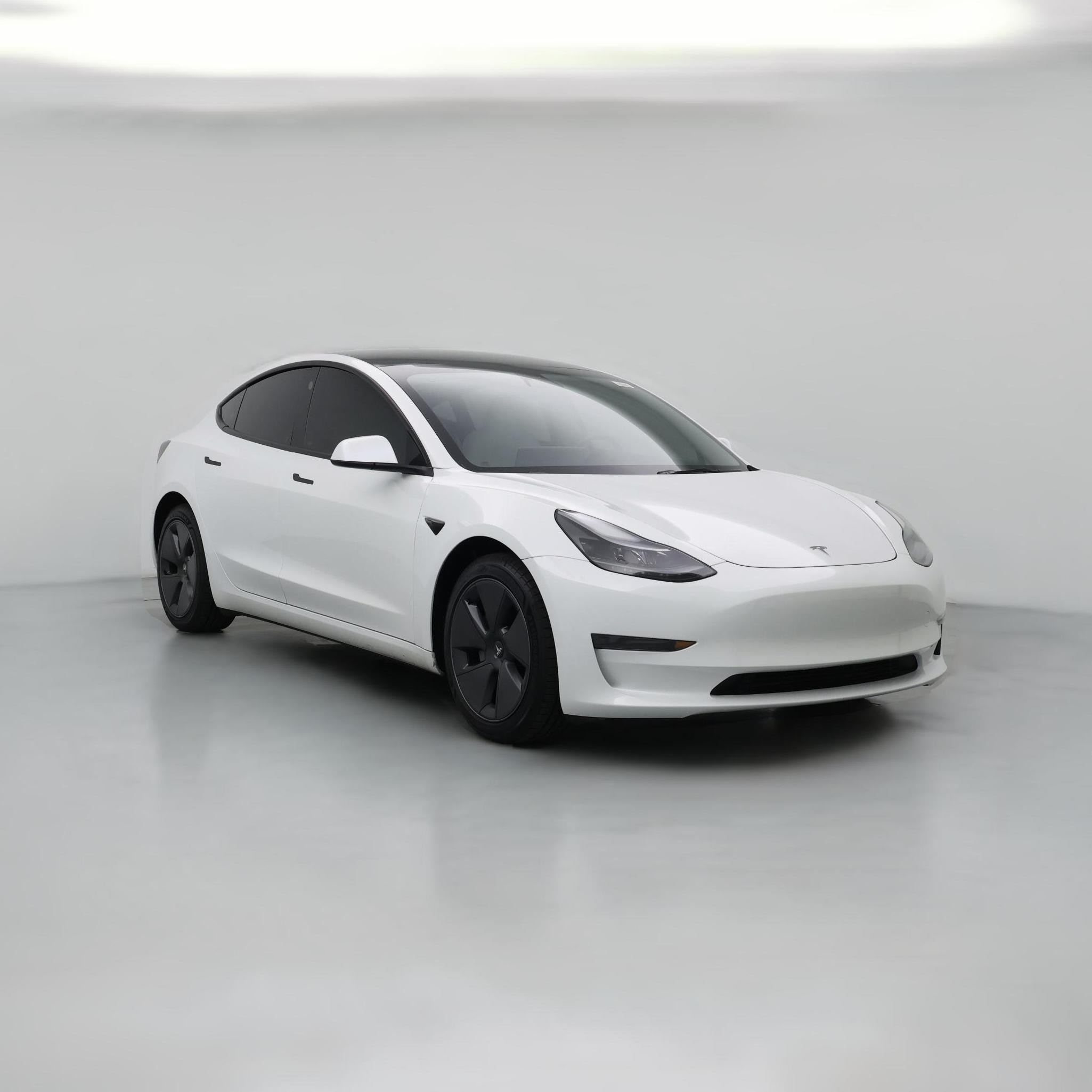Thumbnail: 2023 Tesla Model 3 - 1