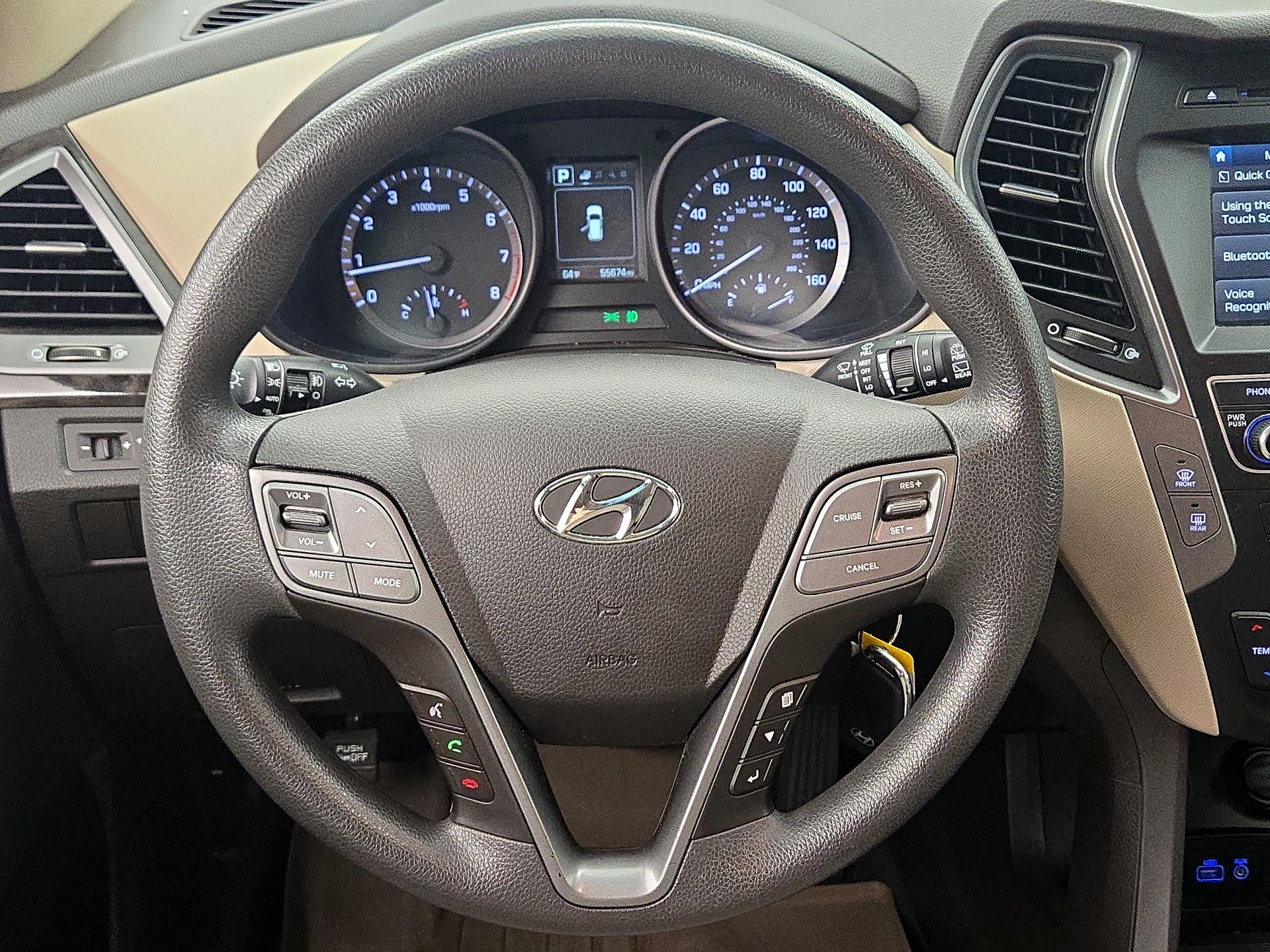 Thumbnail: 2017 Hyundai Santa Fe - 10