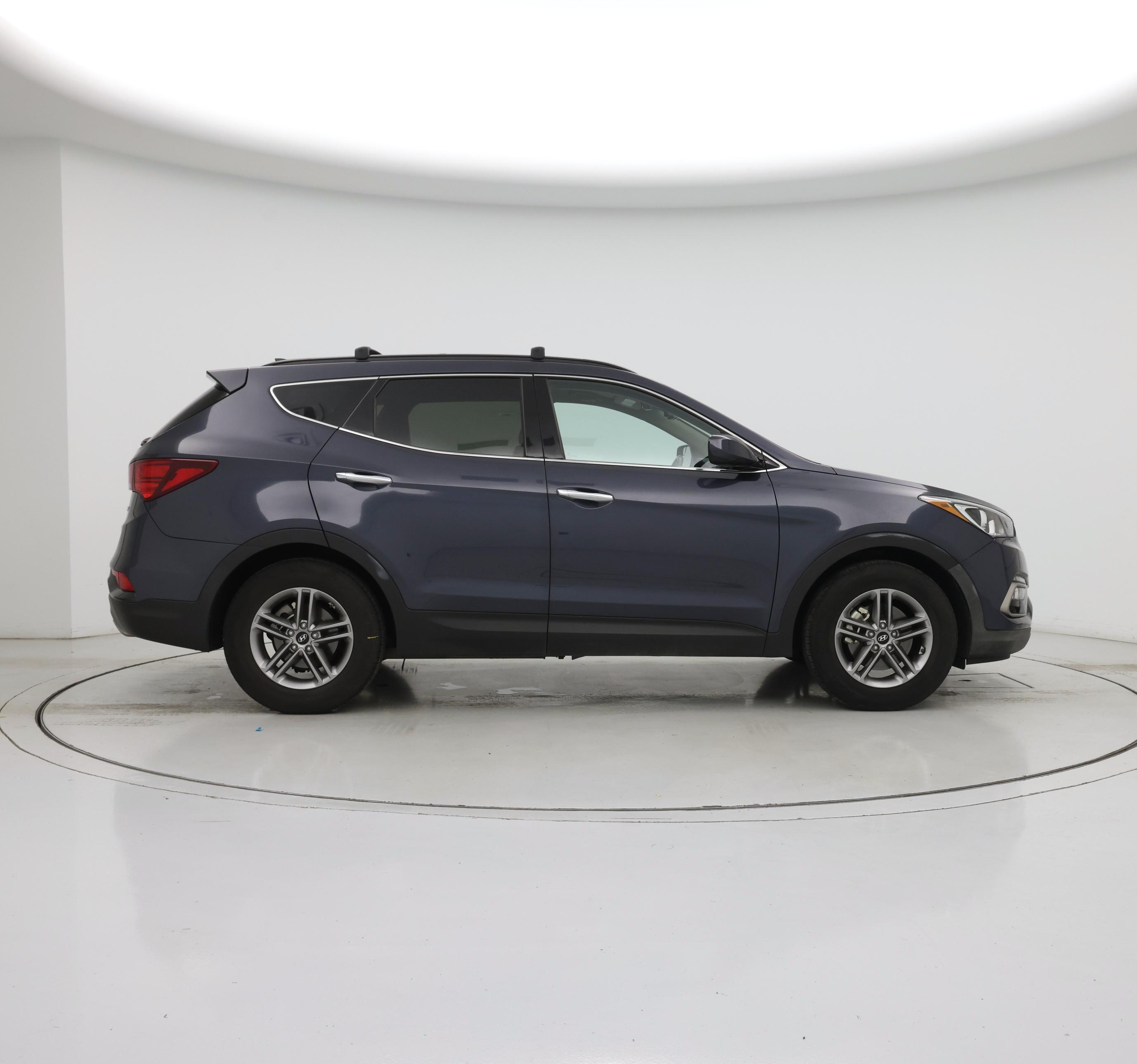 Thumbnail: 2017 Hyundai Santa Fe - 7