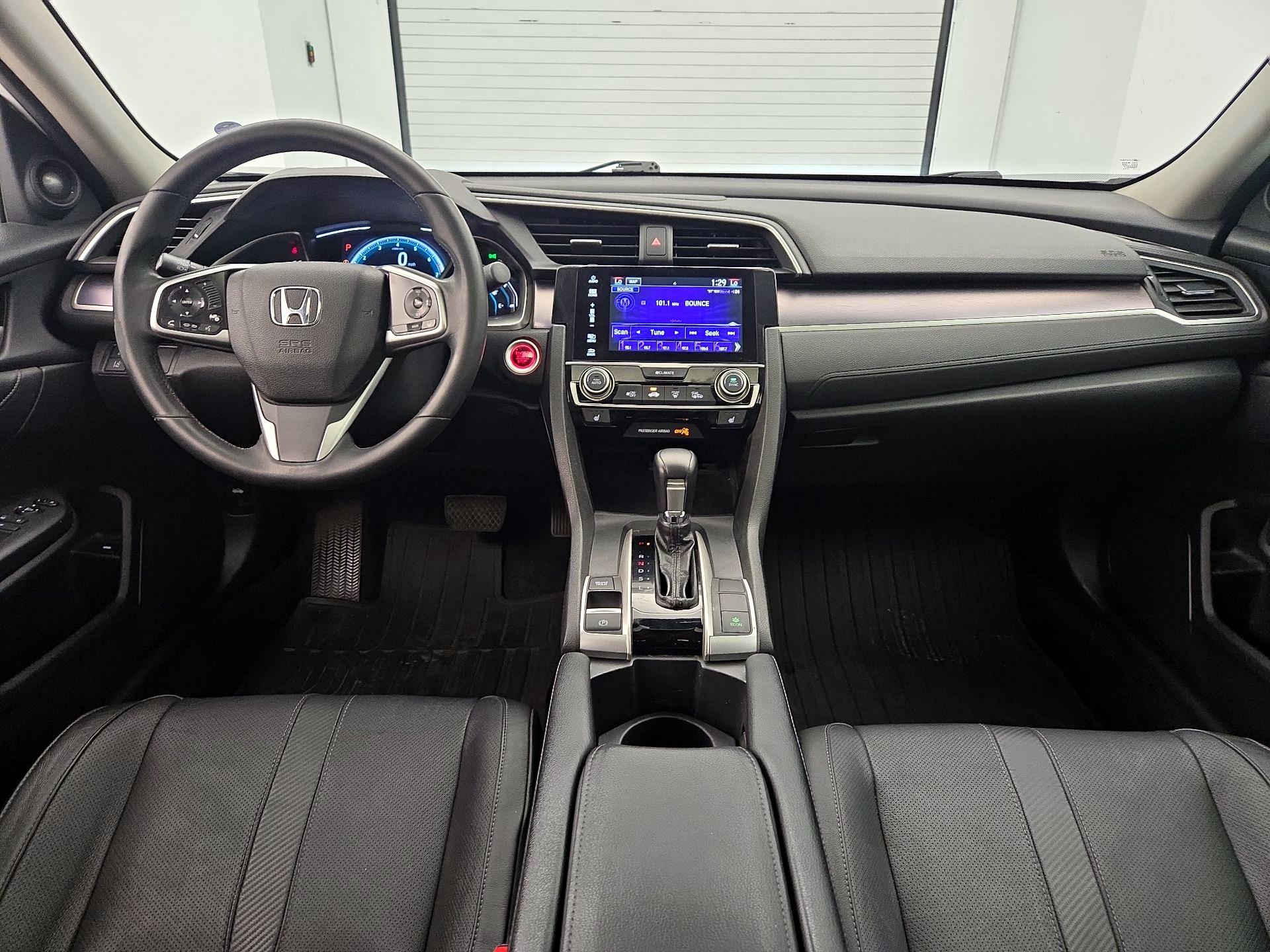 Thumbnail: 2017 Honda Civic - 9