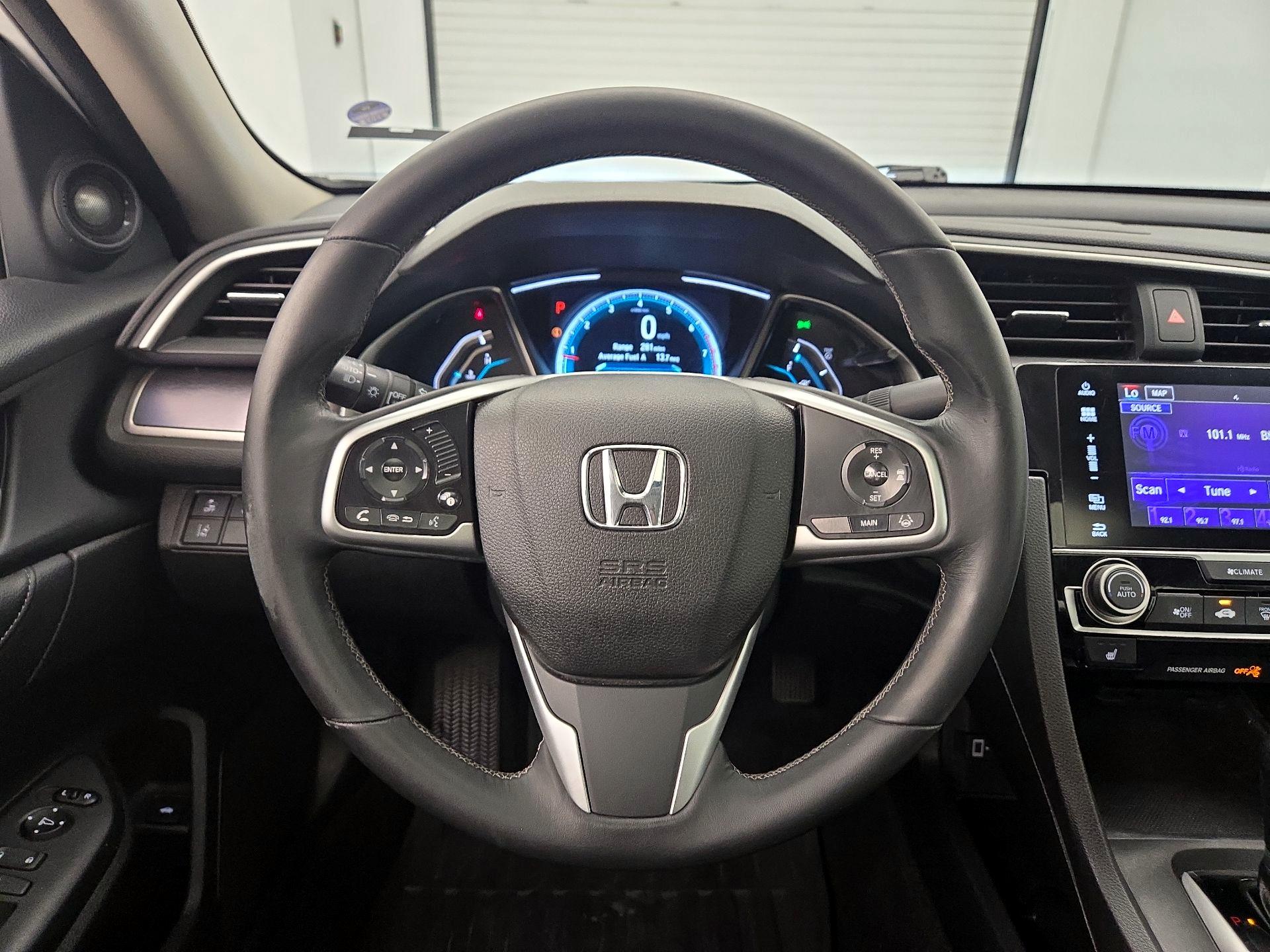 Thumbnail: 2017 Honda Civic - 10