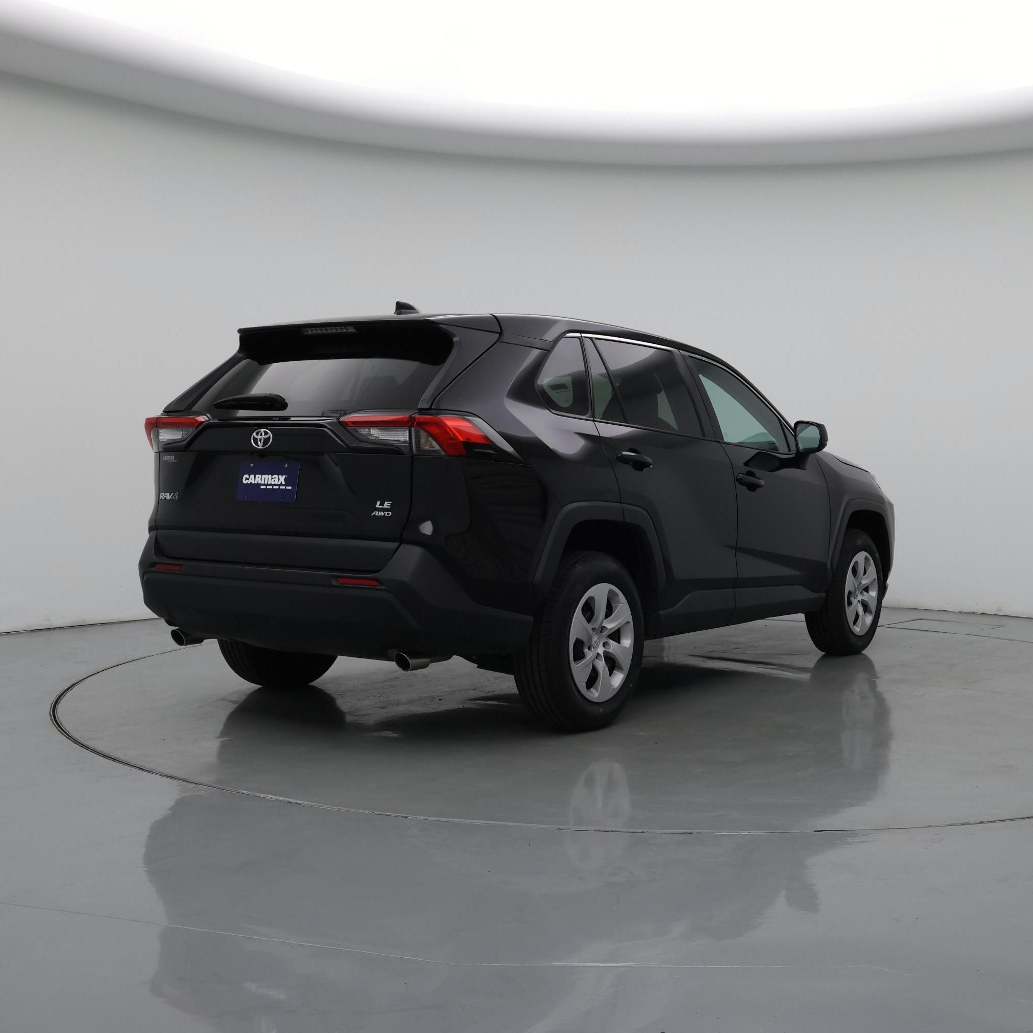 Thumbnail: 2024 Toyota RAV4 - 8