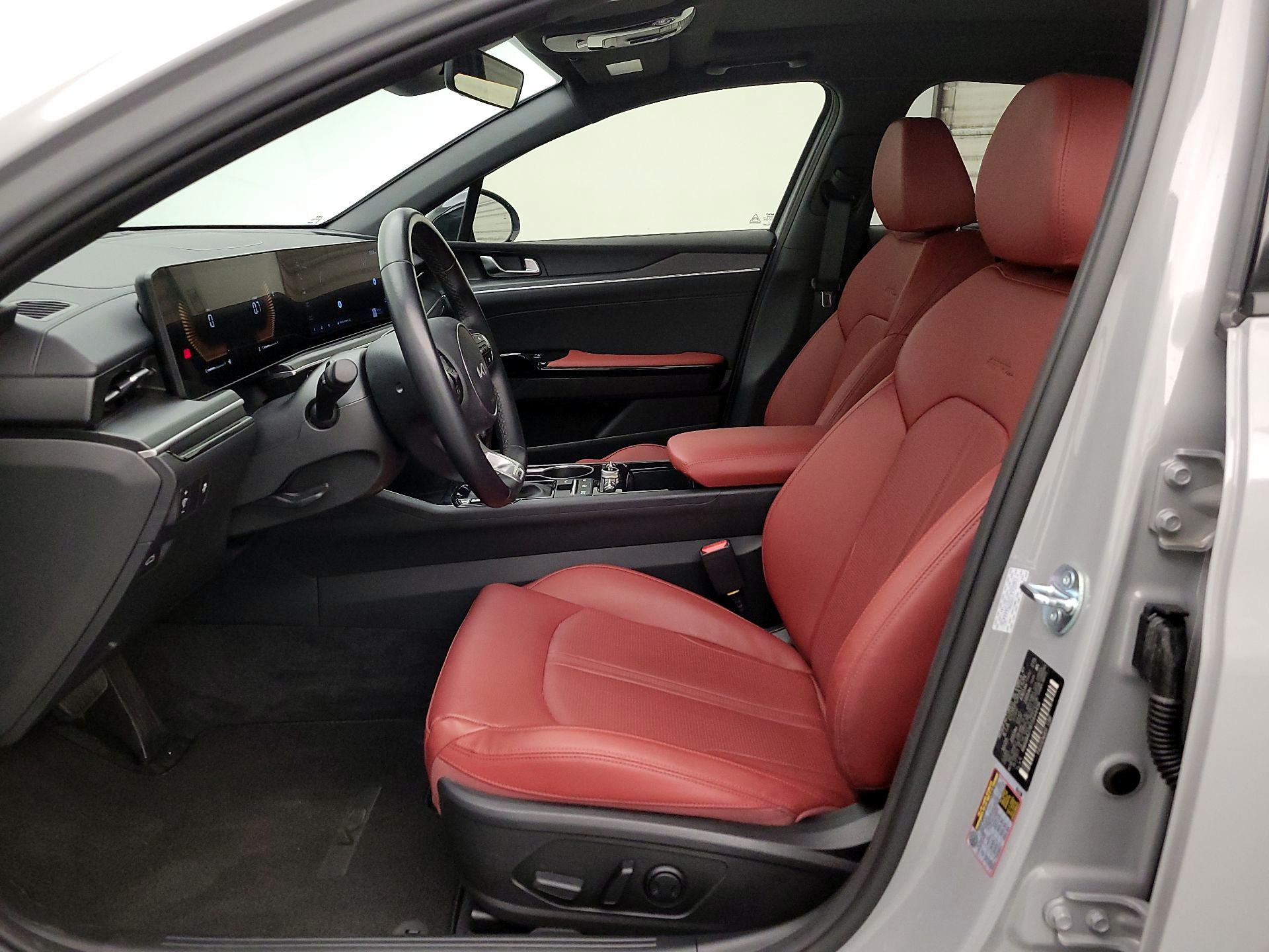 Thumbnail: 2026 Kia K5 - 11