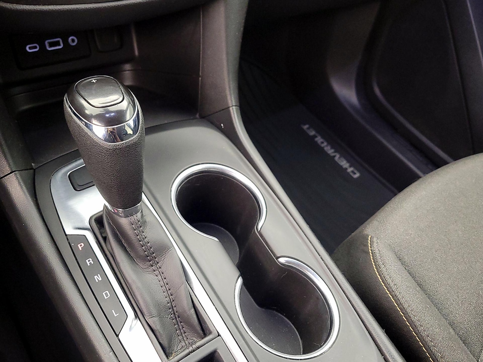 2020 Chevrolet Equinox 2FL - Photo 18