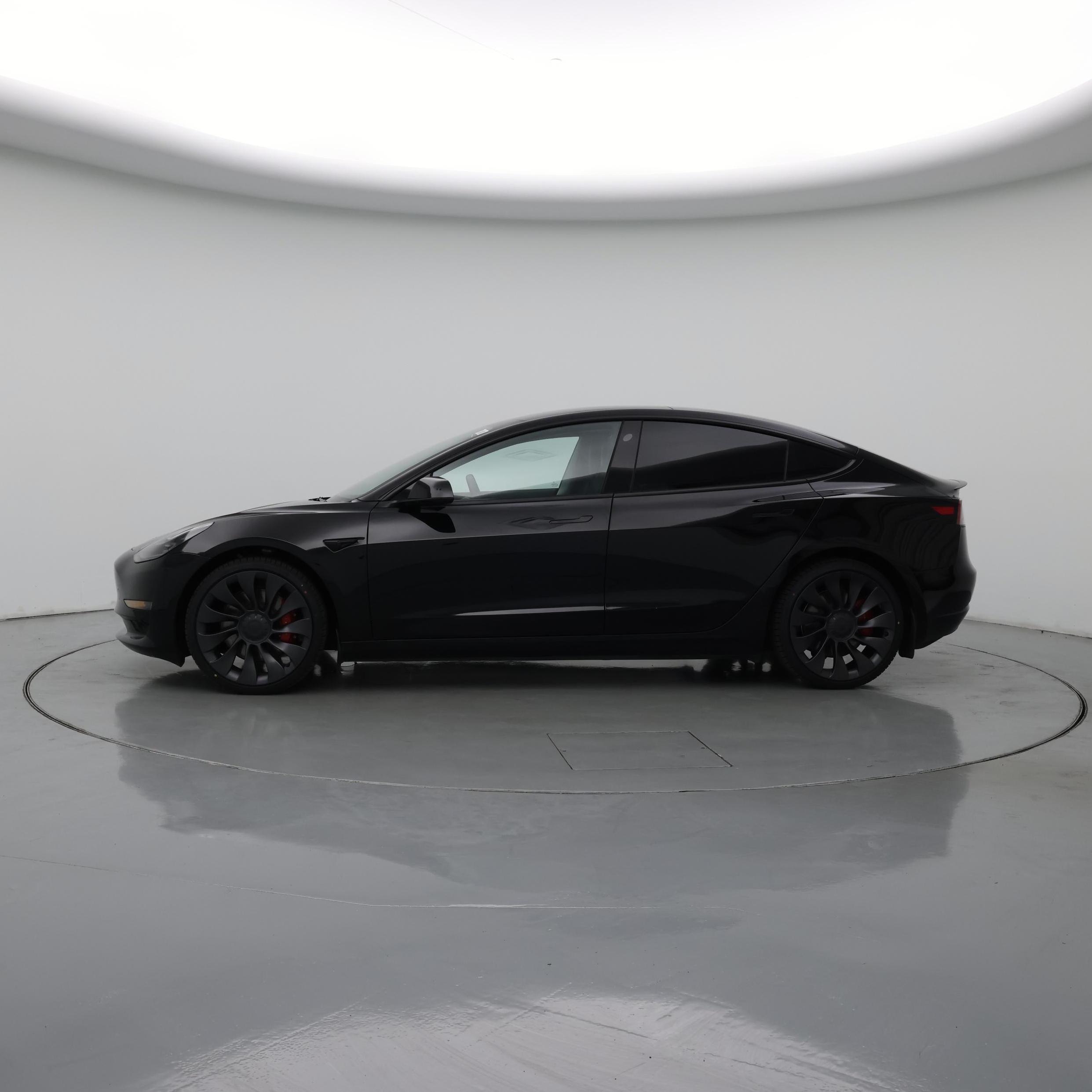 Thumbnail: 2023 Tesla Model 3 - 3