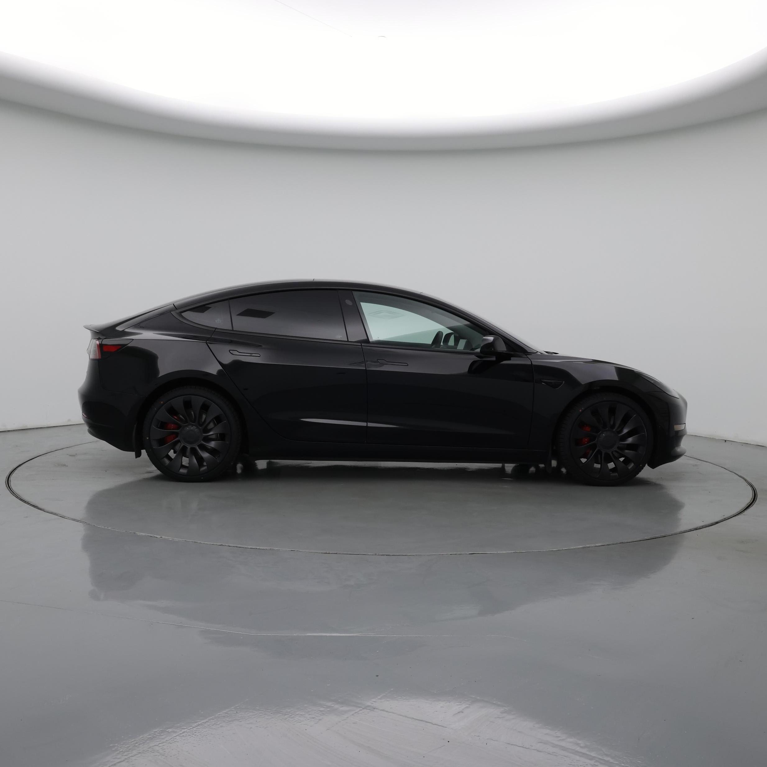 Thumbnail: 2023 Tesla Model 3 - 7