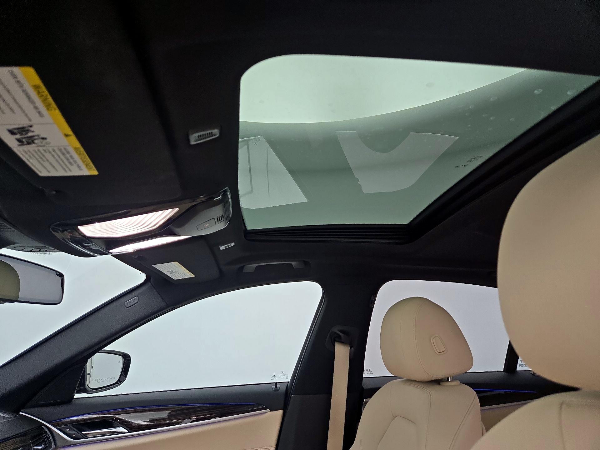 Thumbnail: 2019 BMW 5 Series - 20
