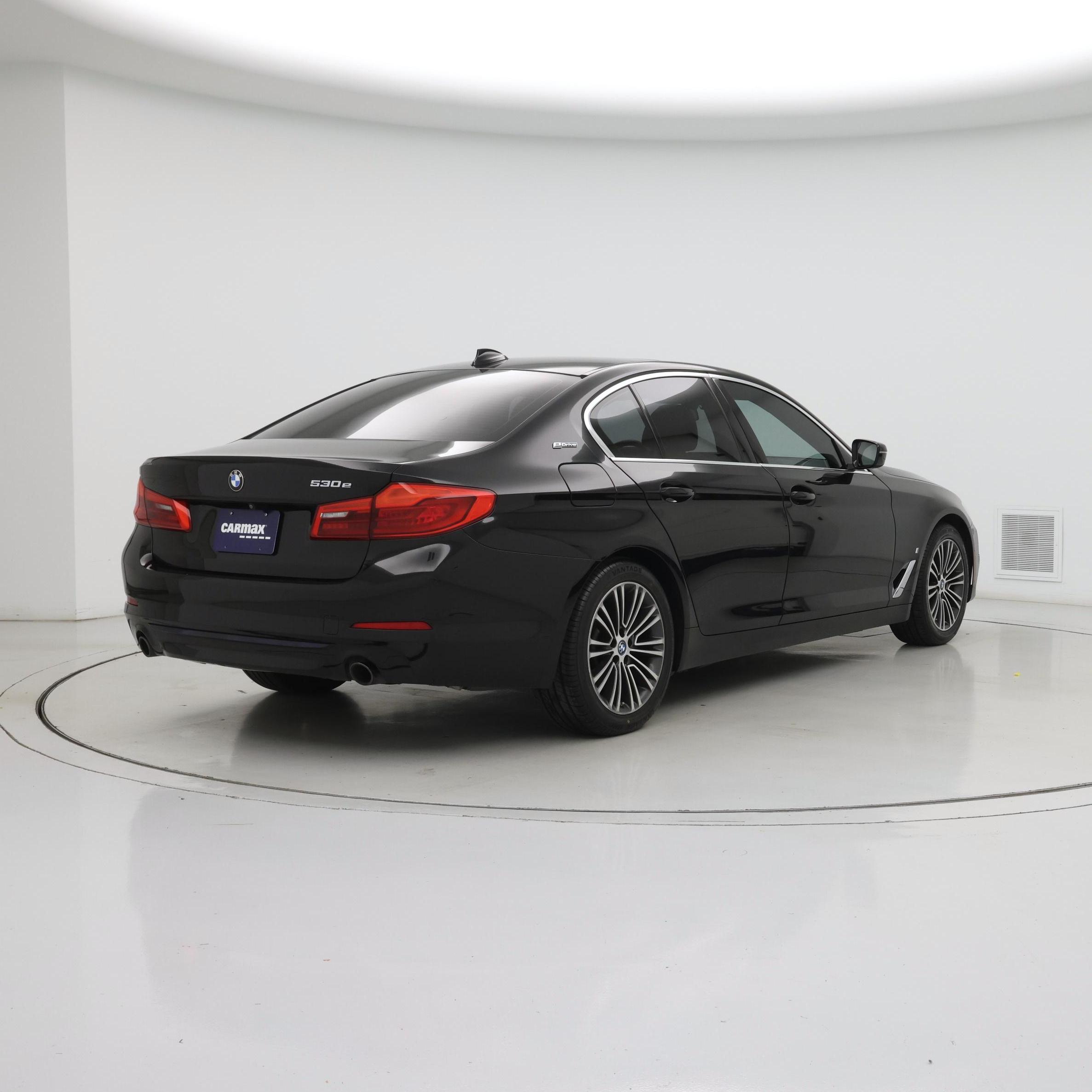 Thumbnail: 2019 BMW 5 Series - 8