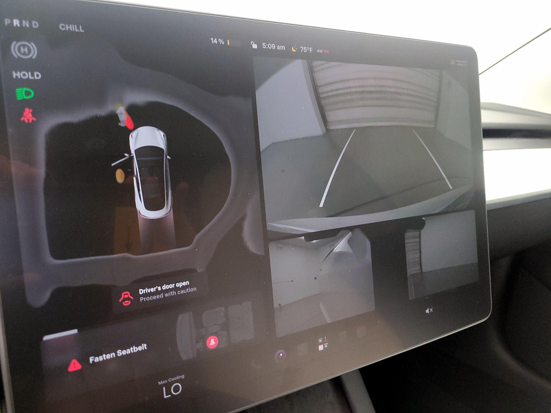 Thumbnail: 2023 Tesla Model 3 - 13
