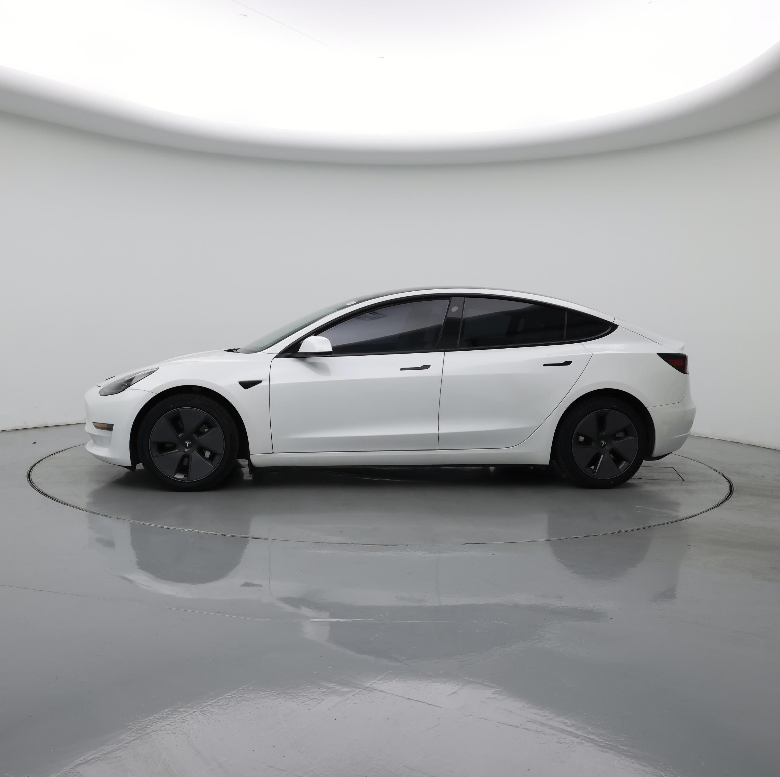 Thumbnail: 2023 Tesla Model 3 - 3