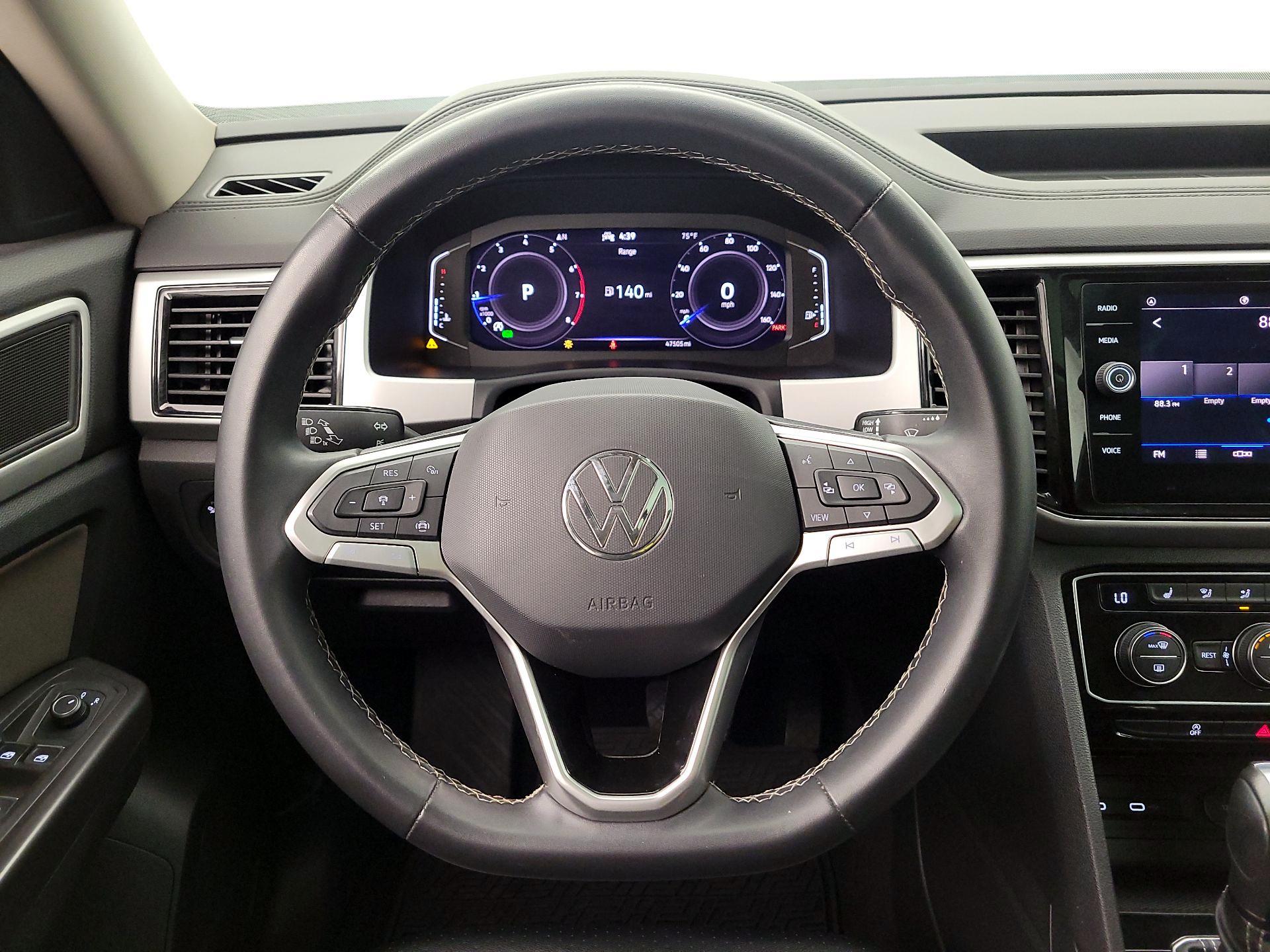 Thumbnail: 2022 Volkswagen Atlas - 10