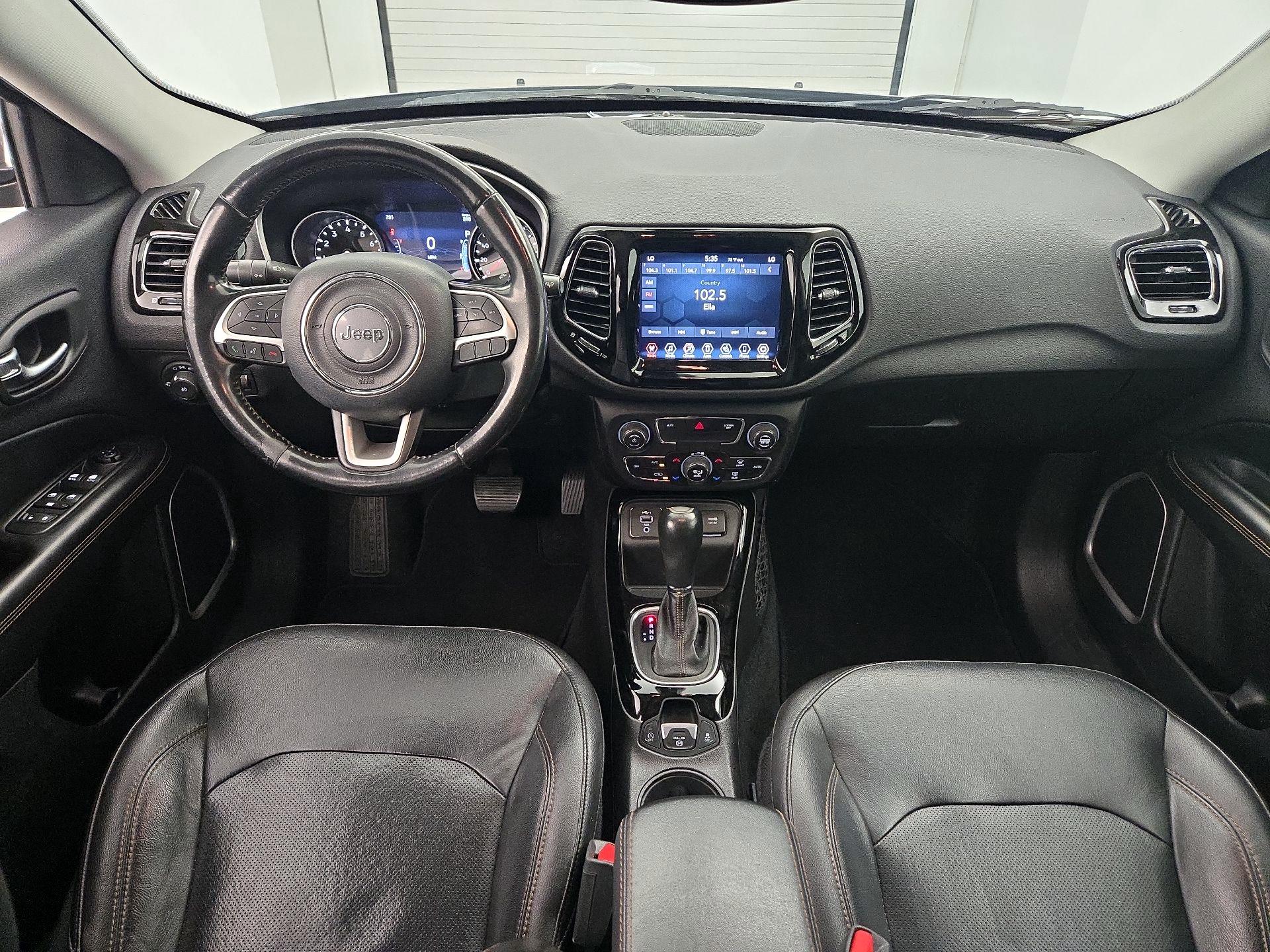 Thumbnail: 2019 Jeep Compass - 9