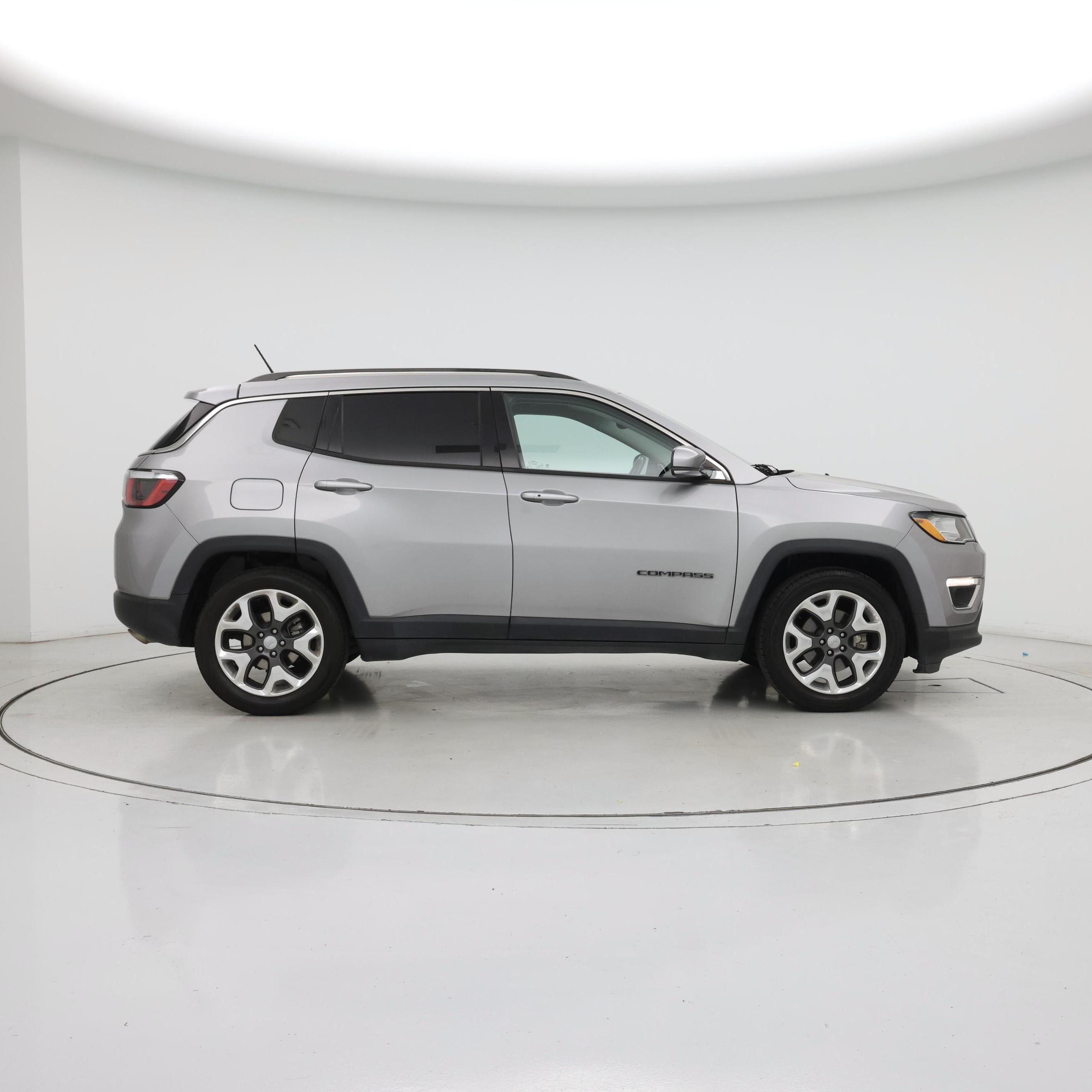 Thumbnail: 2019 Jeep Compass - 7